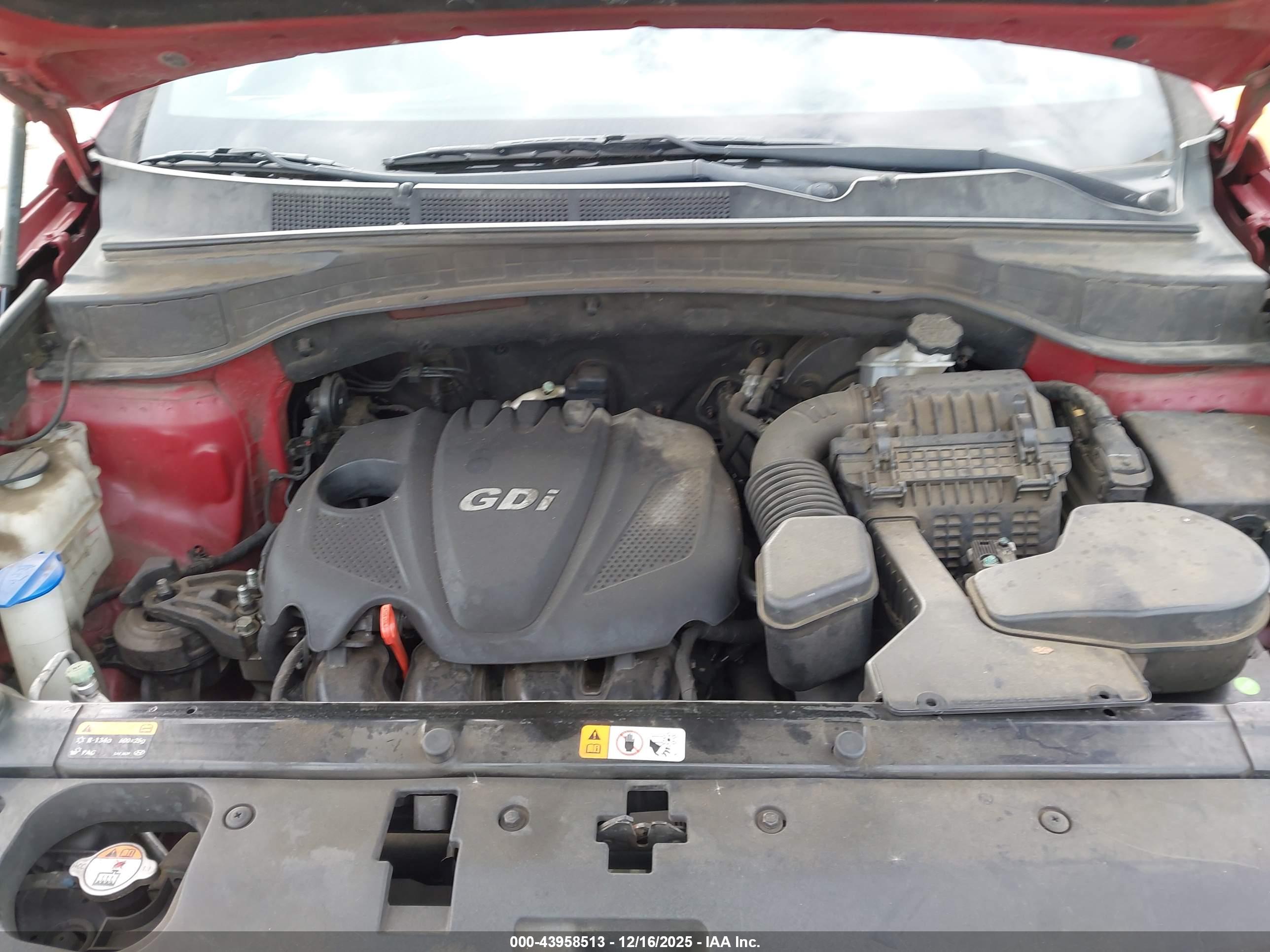 HYUNDAI SANTA image 10