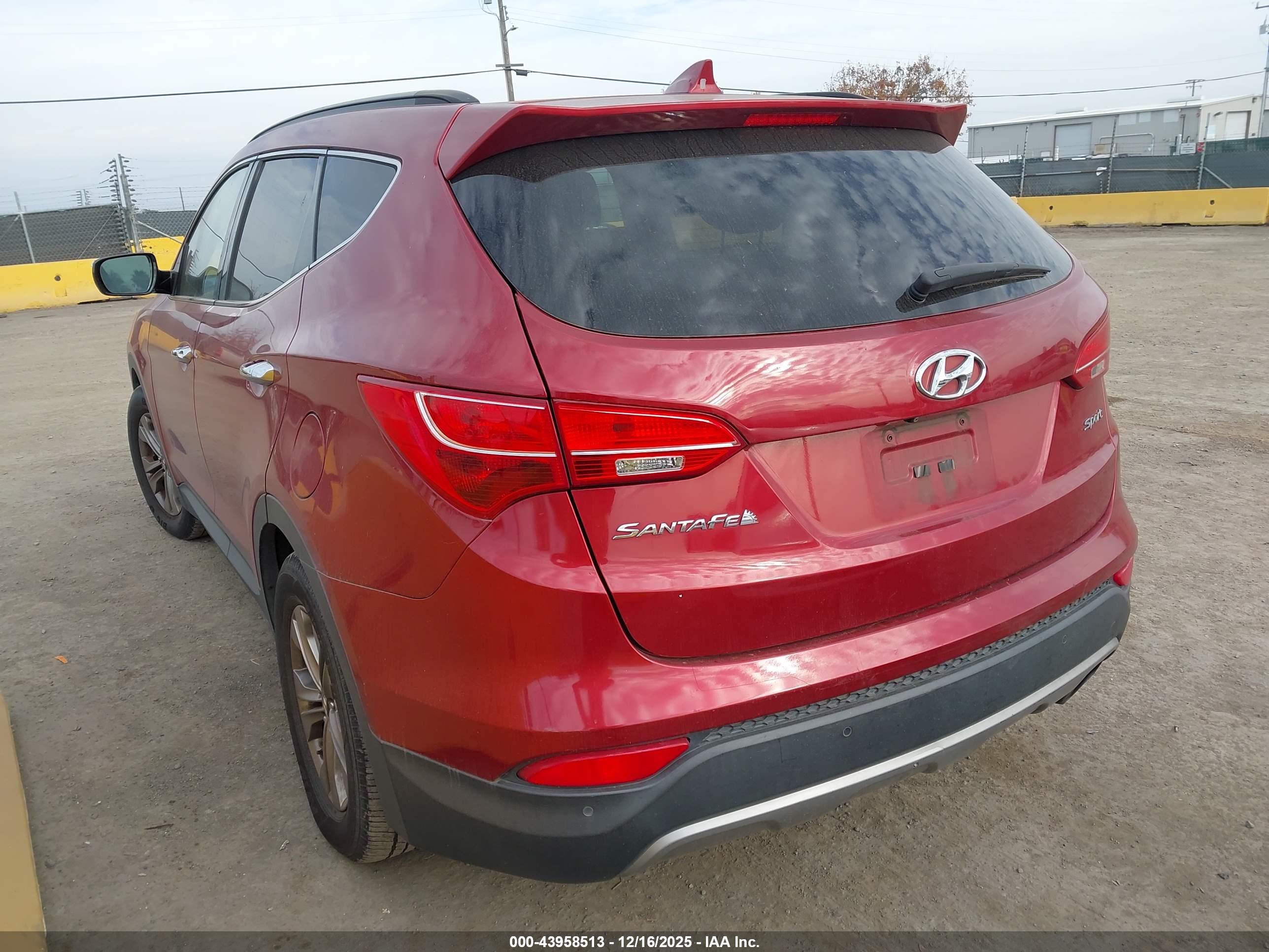HYUNDAI SANTA image 3