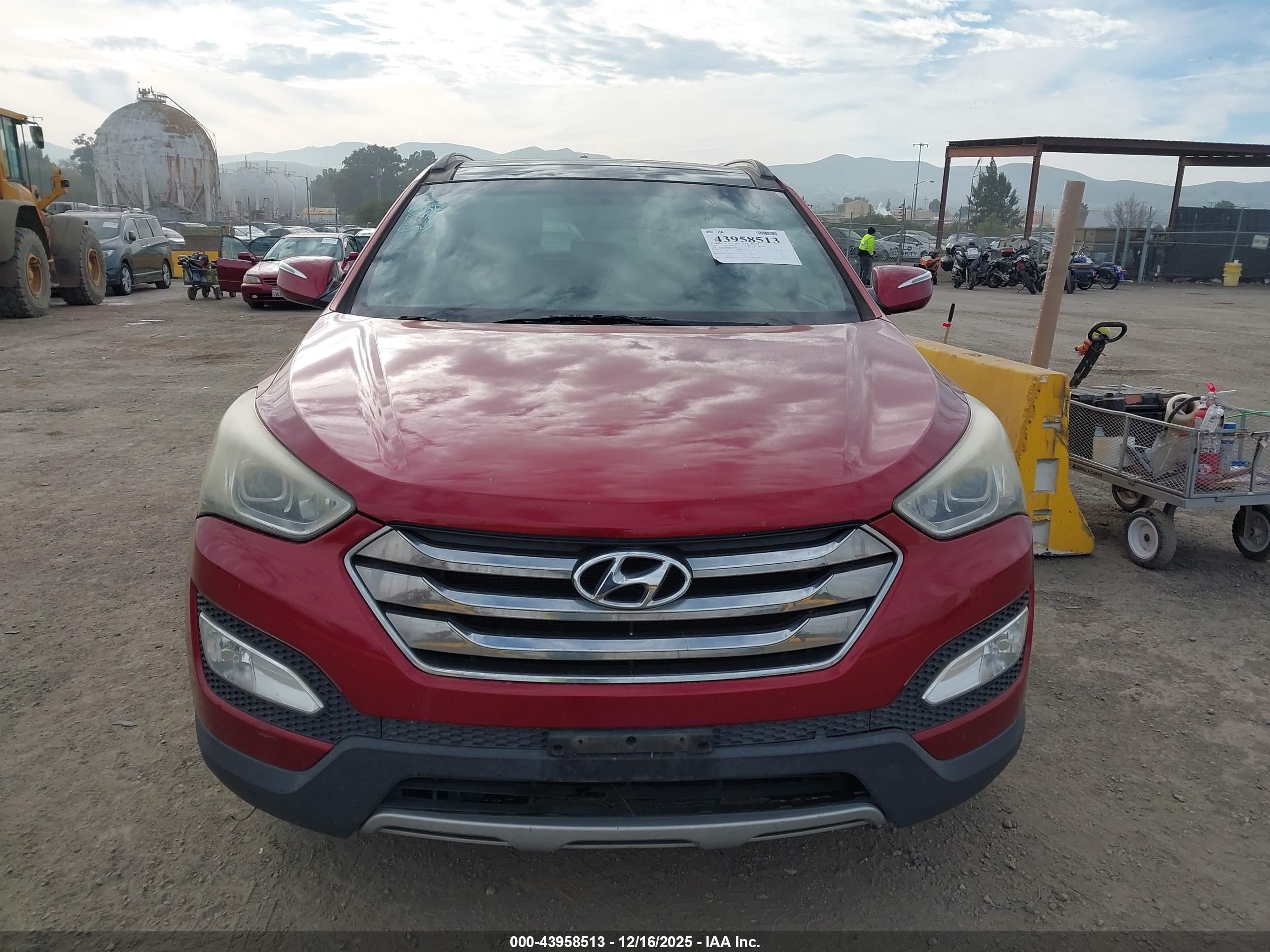 HYUNDAI SANTA image 6