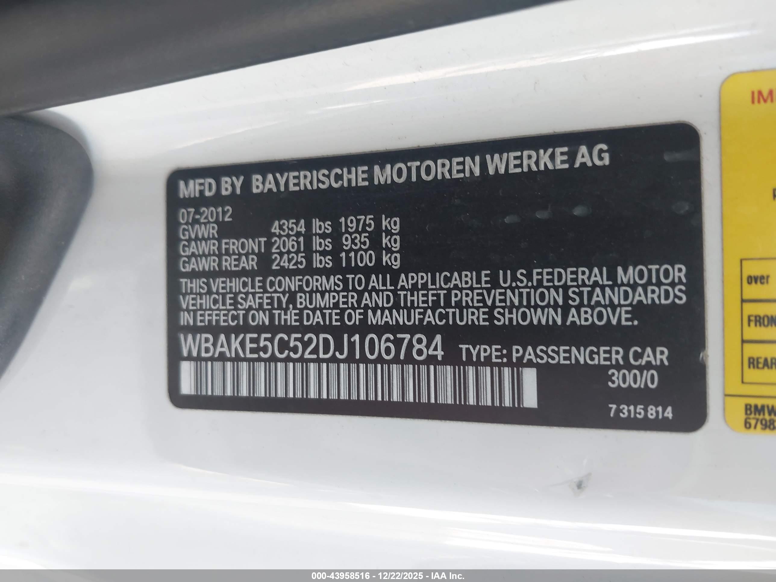 BMW 328I image 9