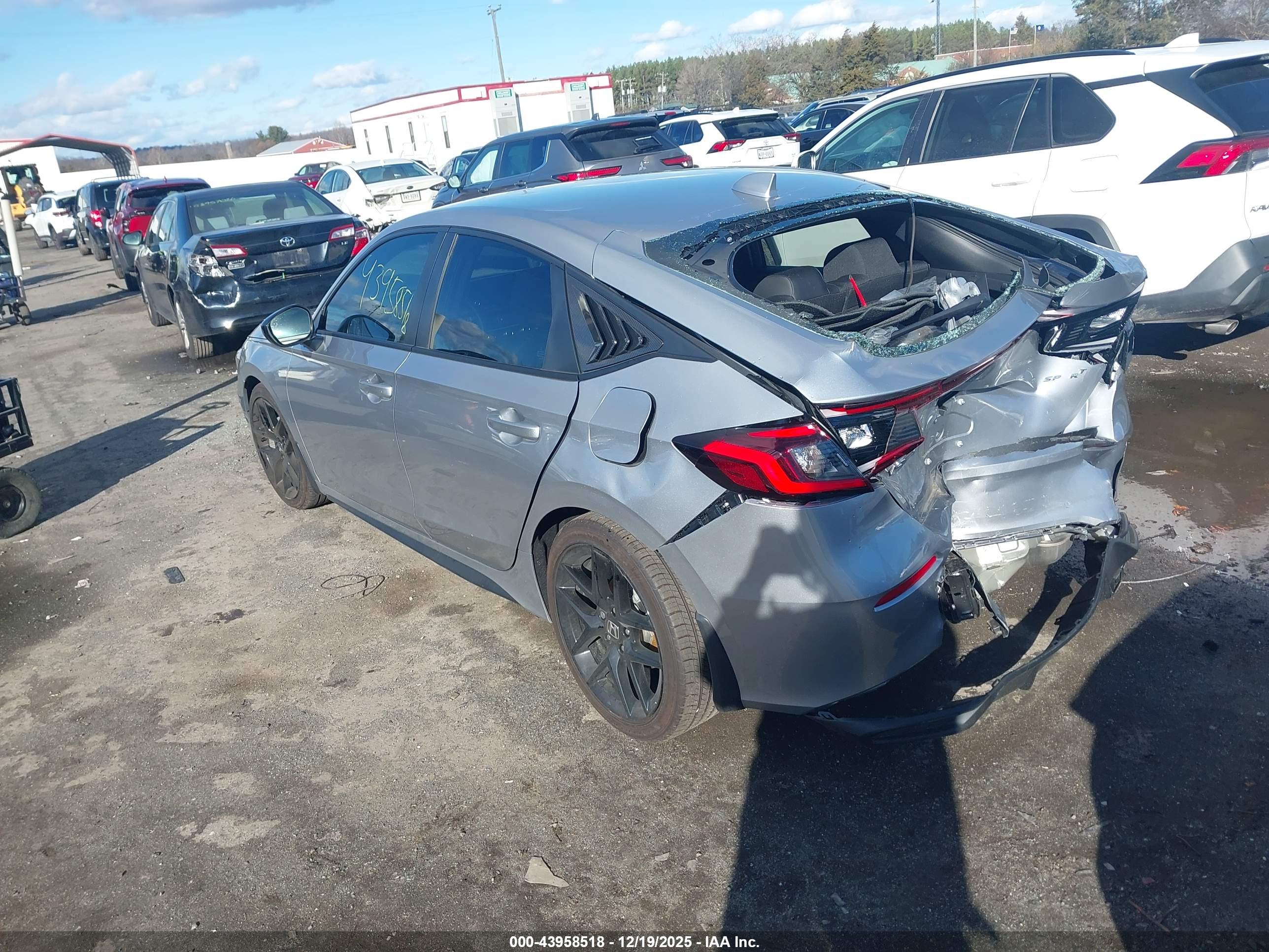 HONDA CIVIC image 3