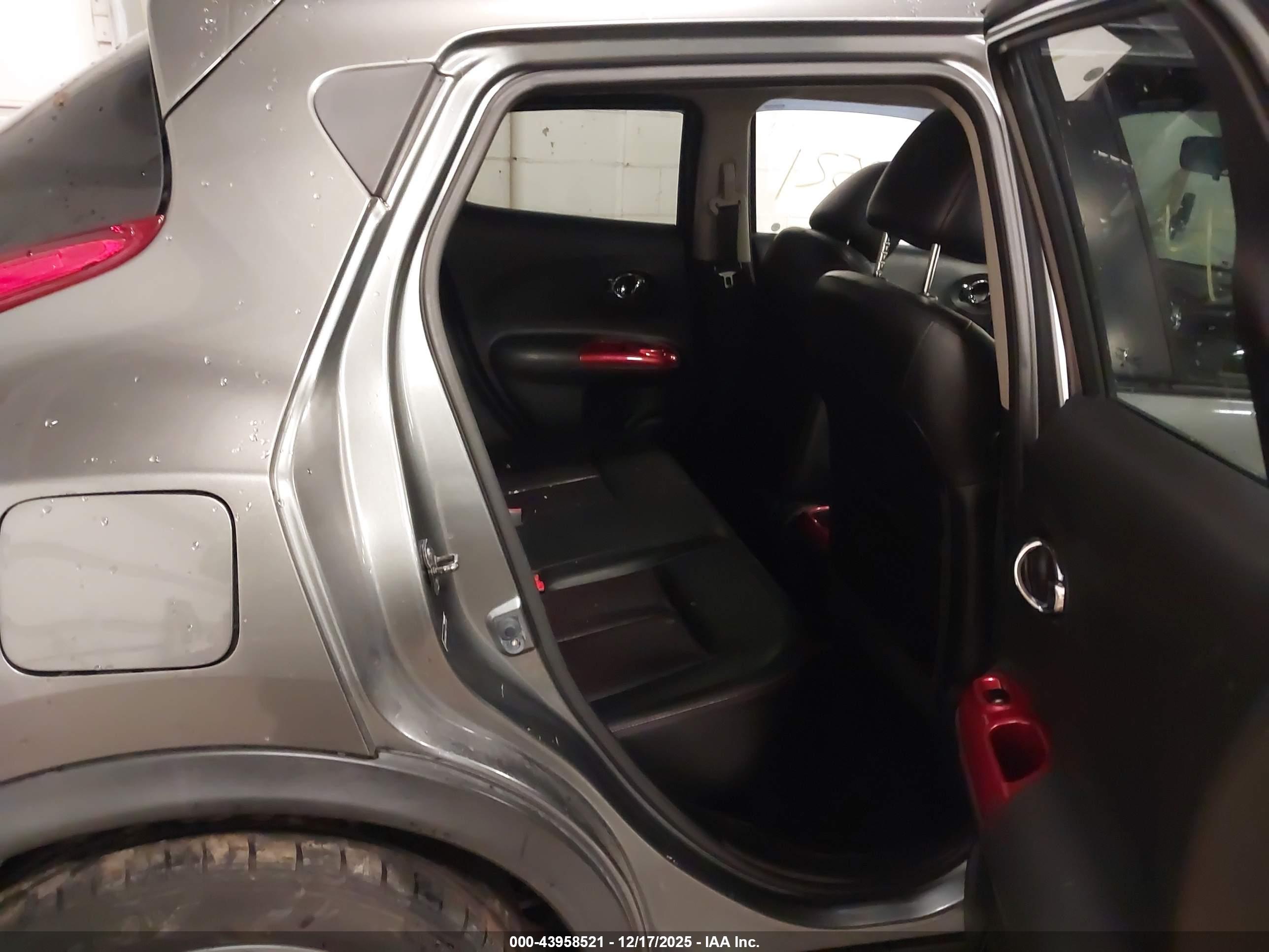 NISSAN JUKE image 8