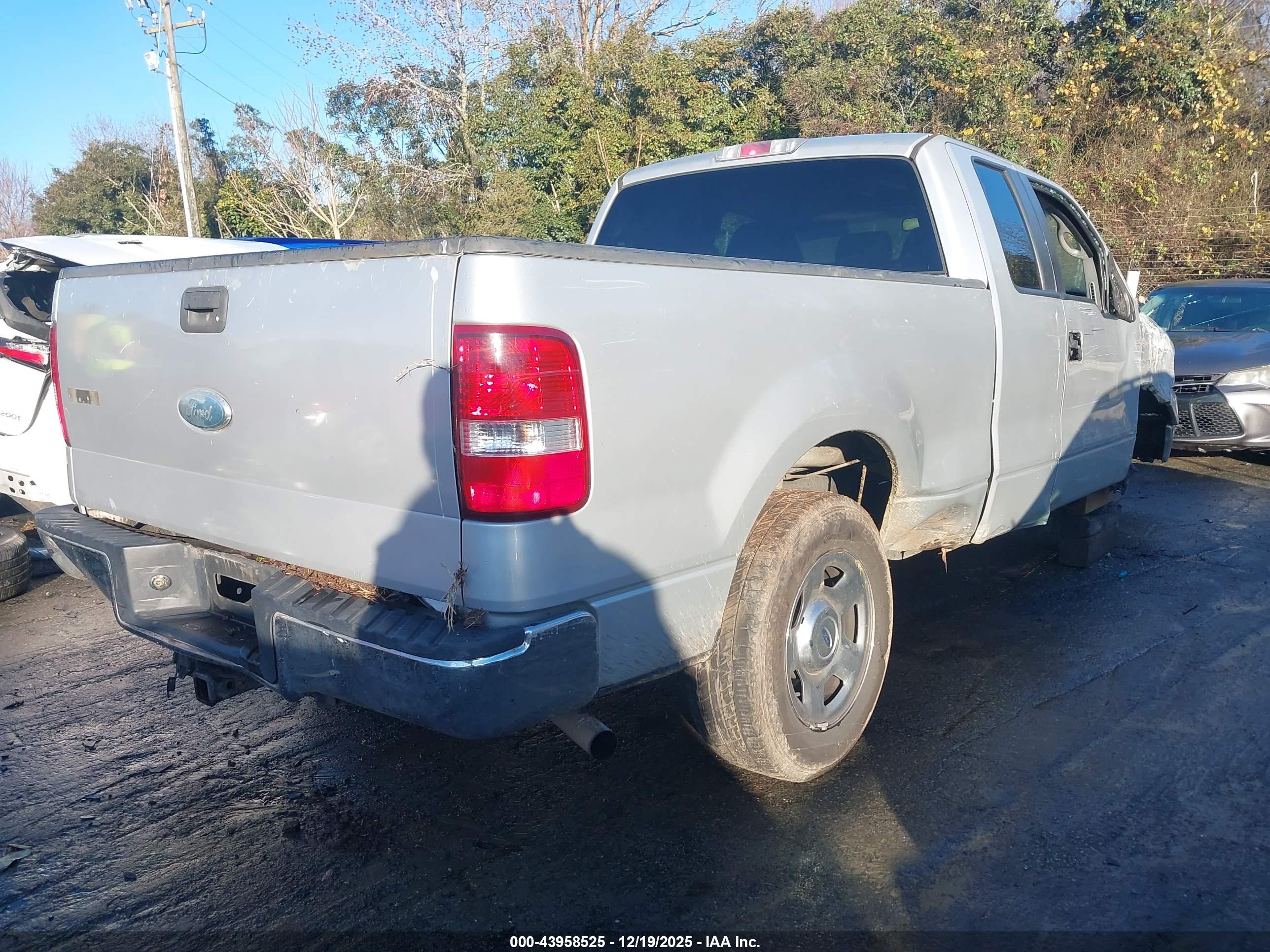 FORD F-150 image 4