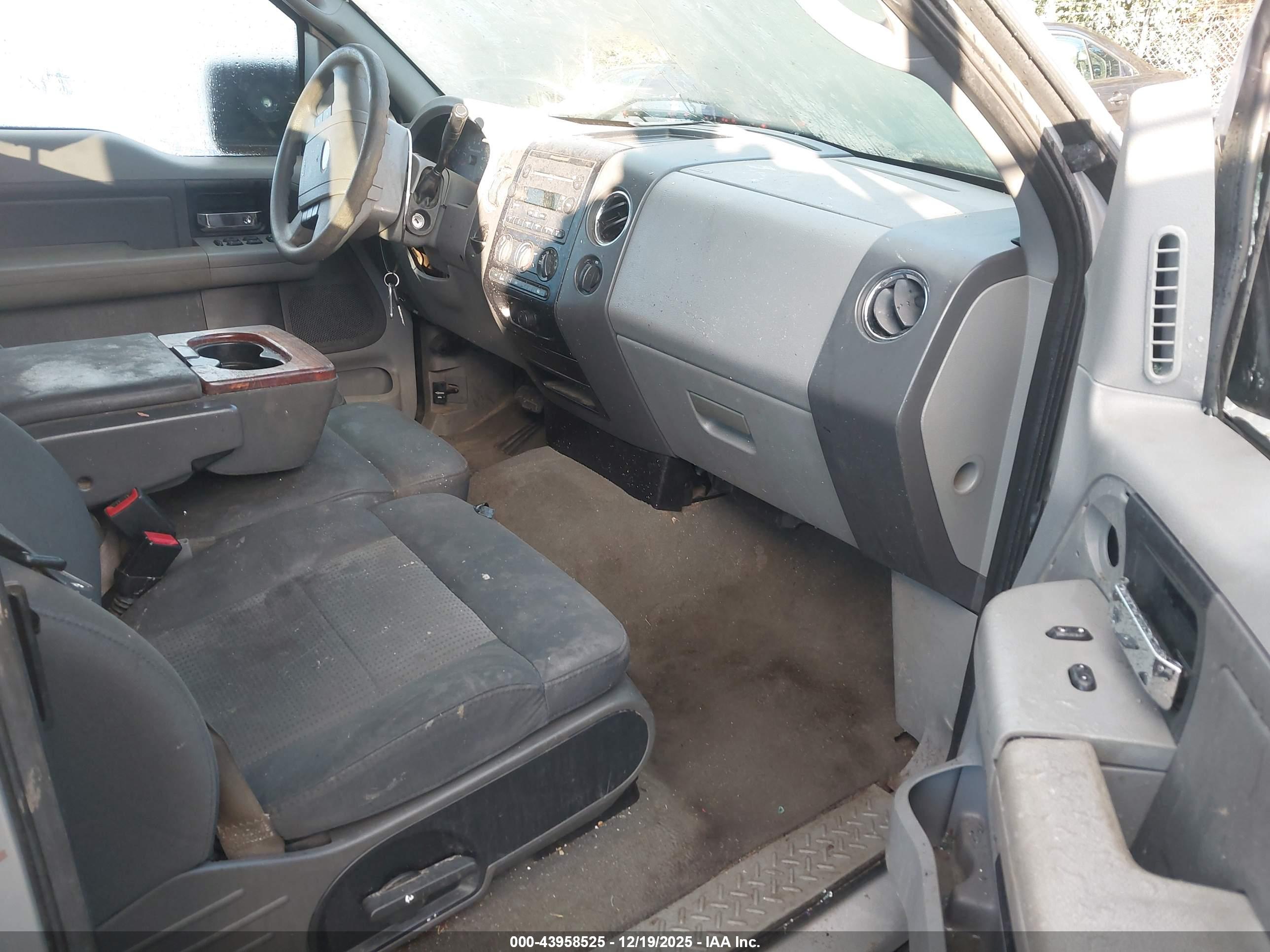 FORD F-150 image 5