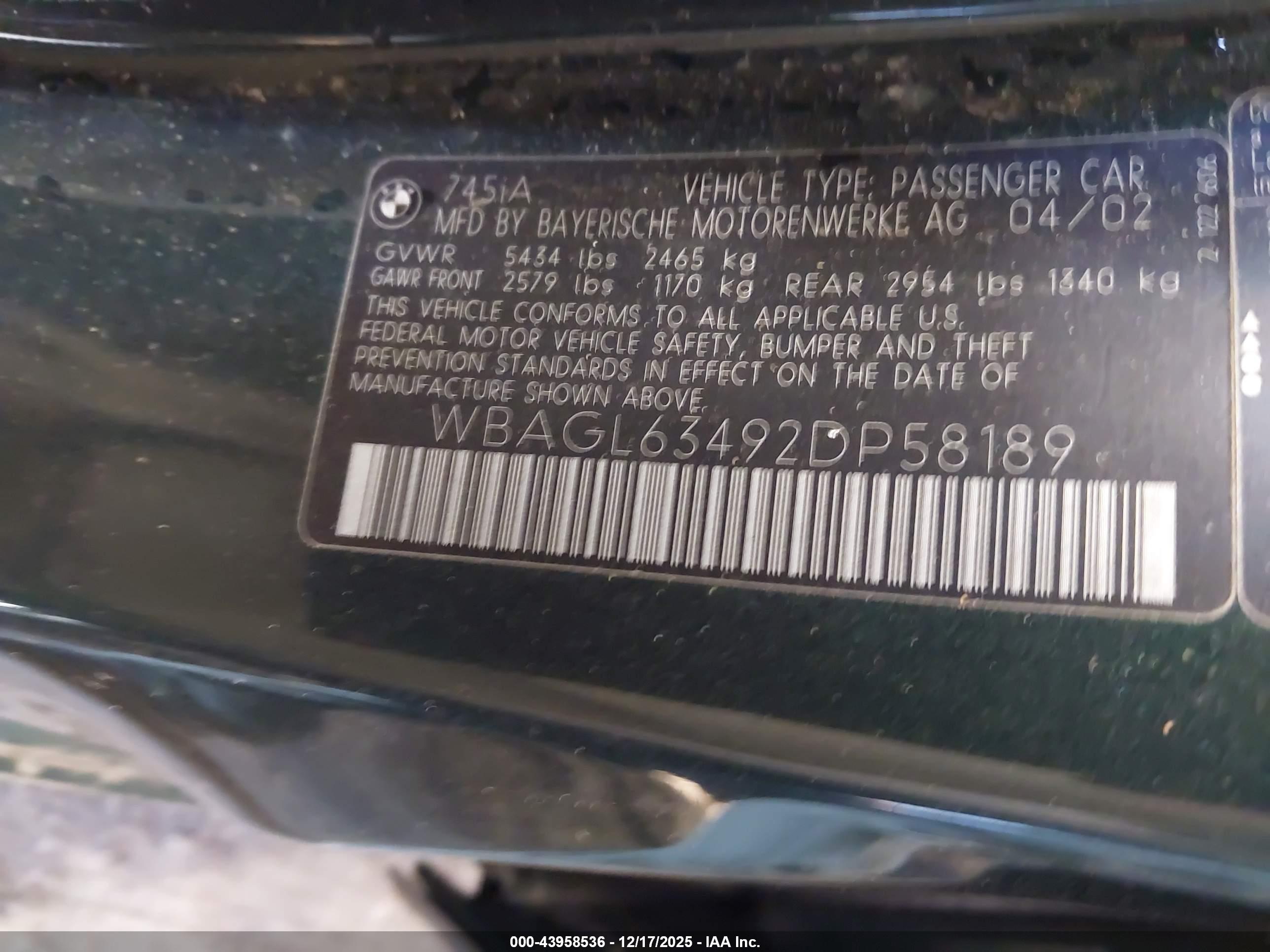BMW 745I image 9