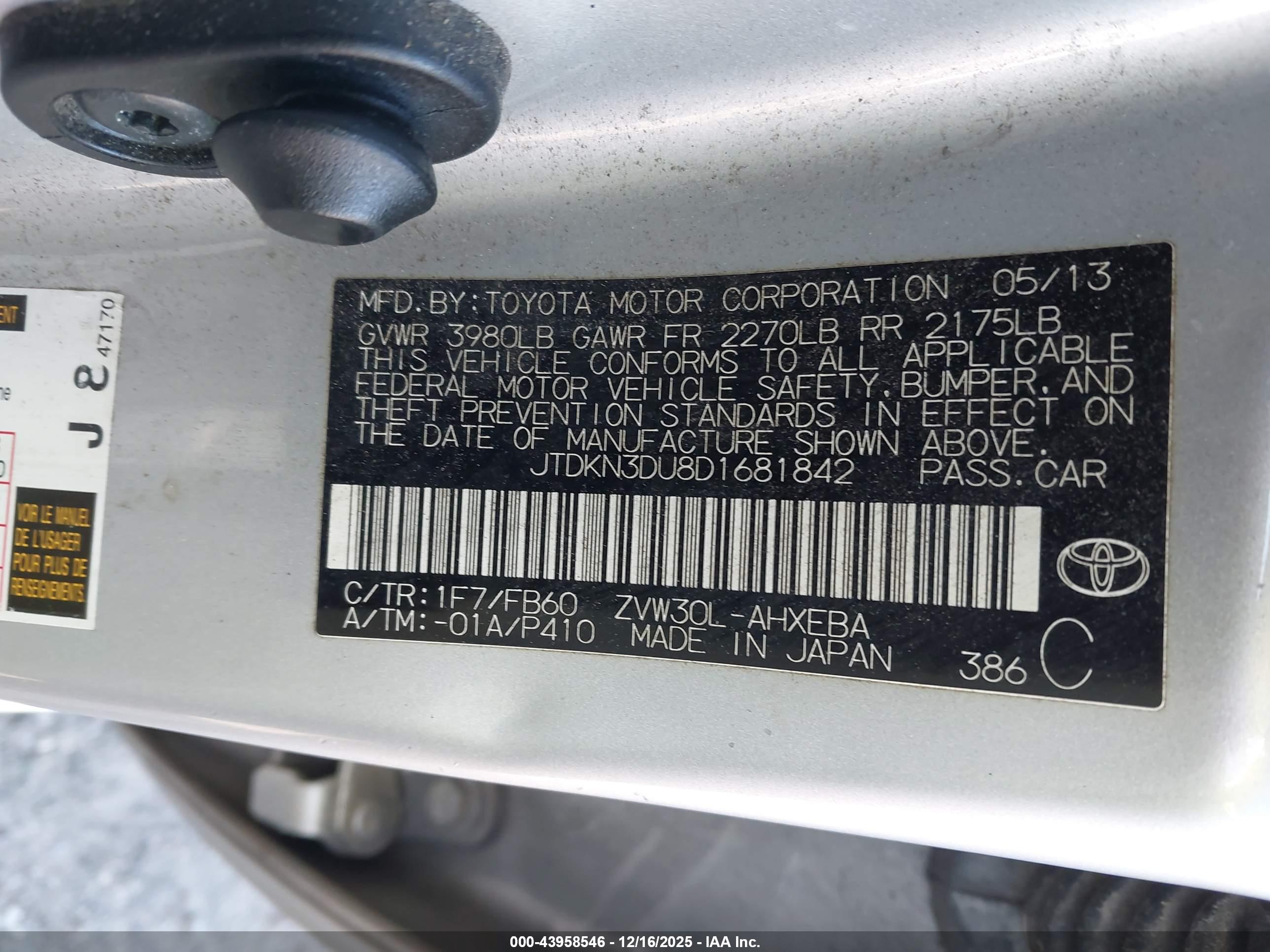 TOYOTA PRIUS image 9