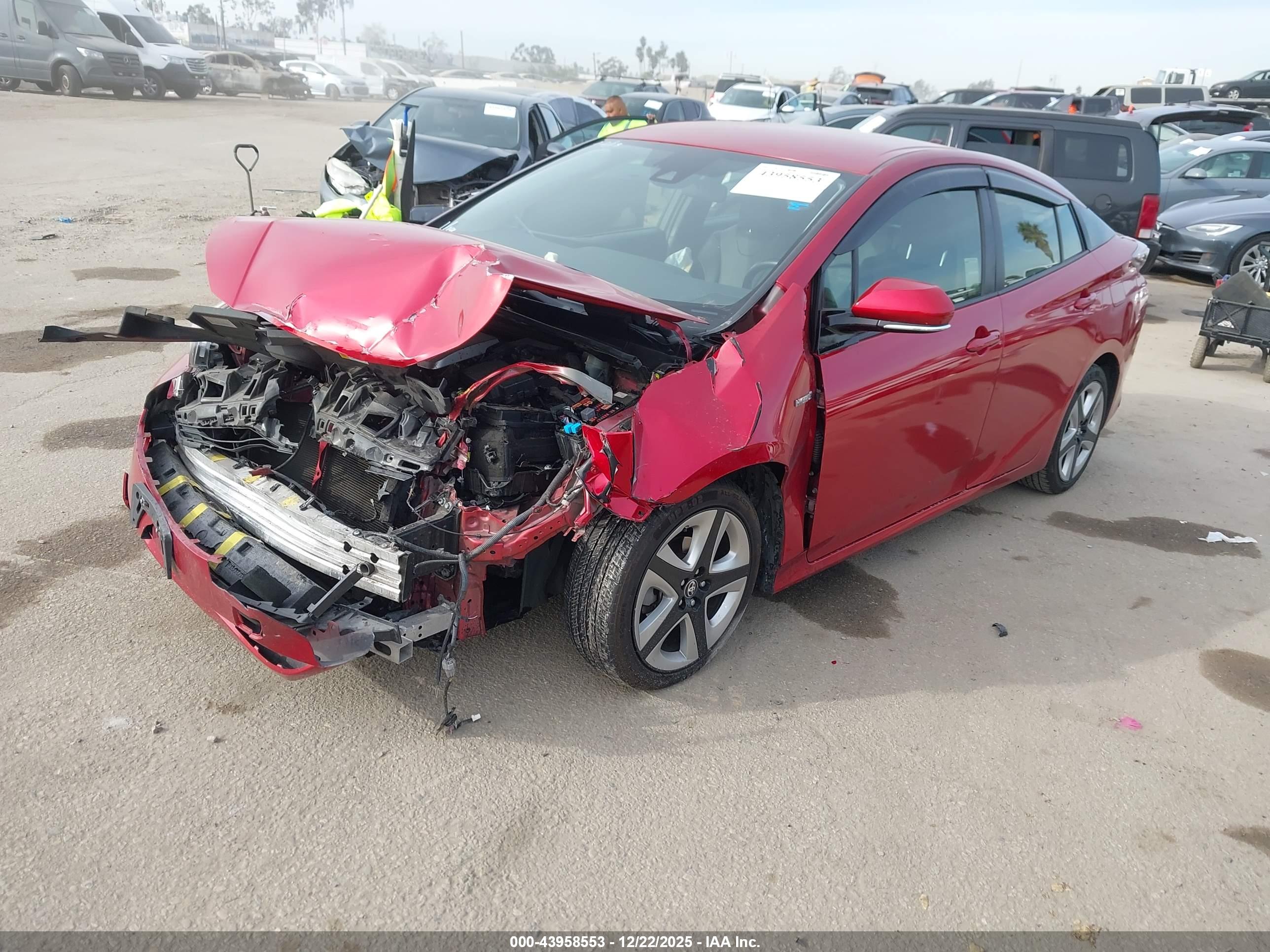 TOYOTA PRIUS image 2