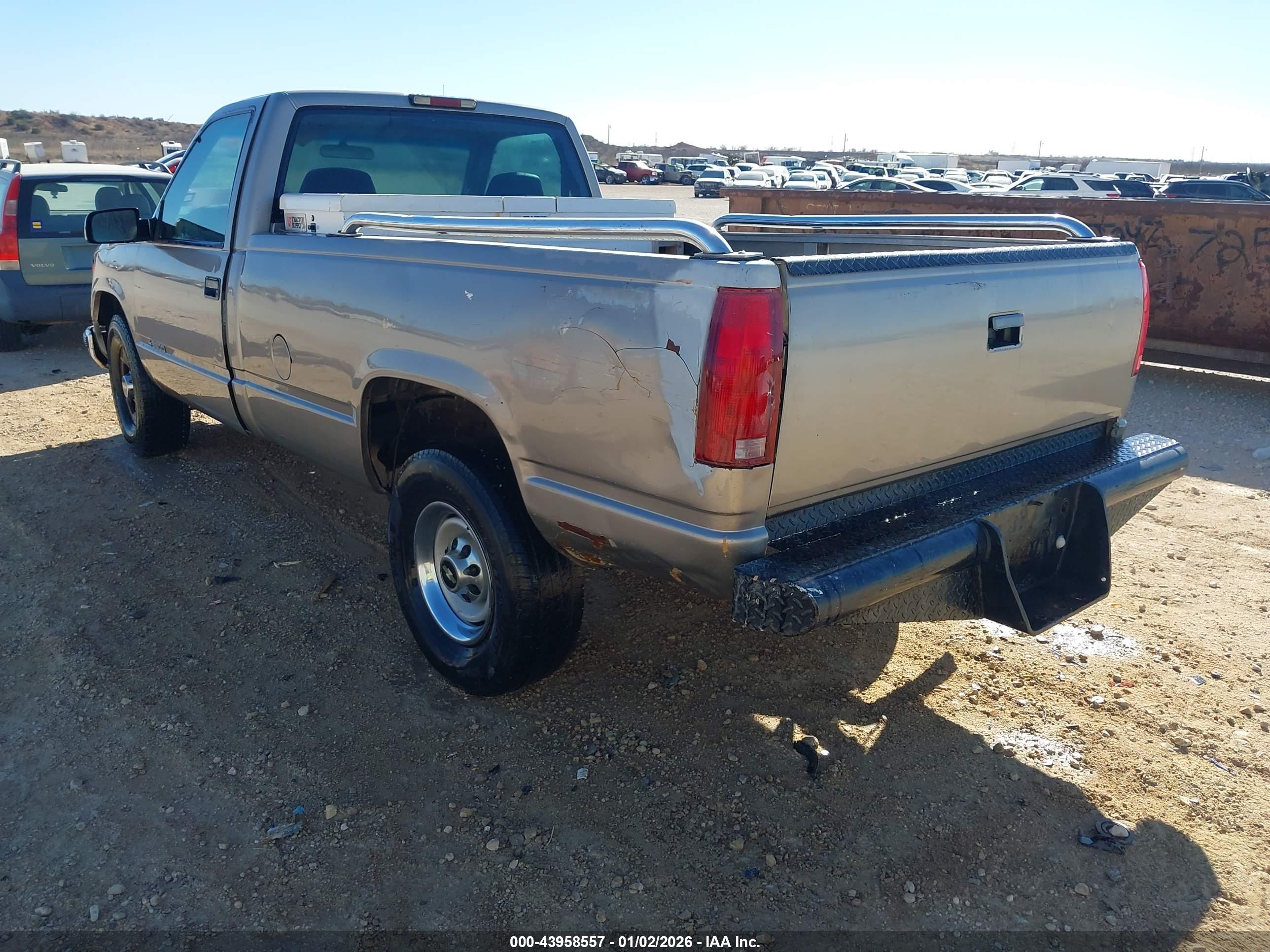 CHEVROLET C2500 image 6