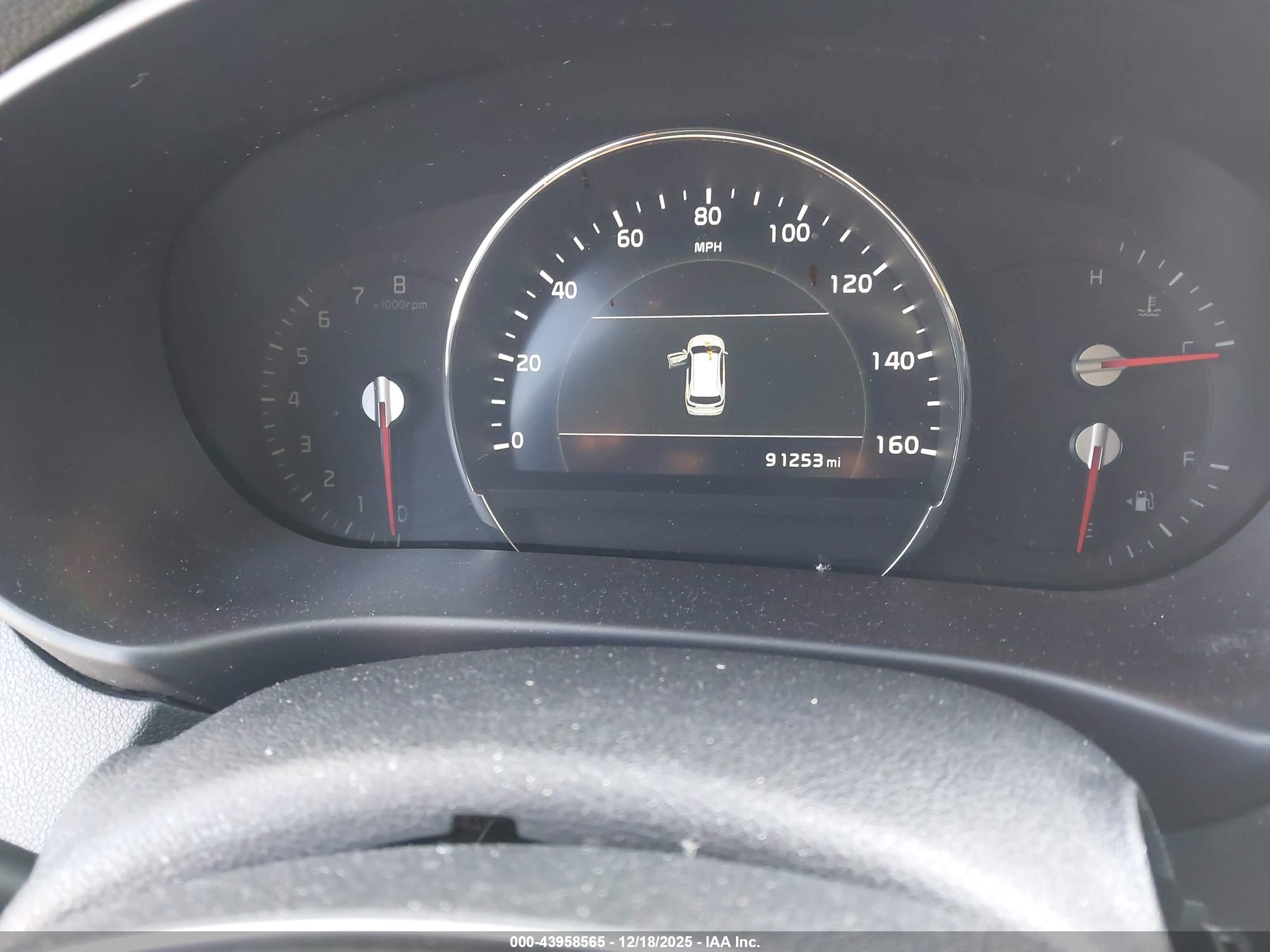 KIA SORENTO image 7