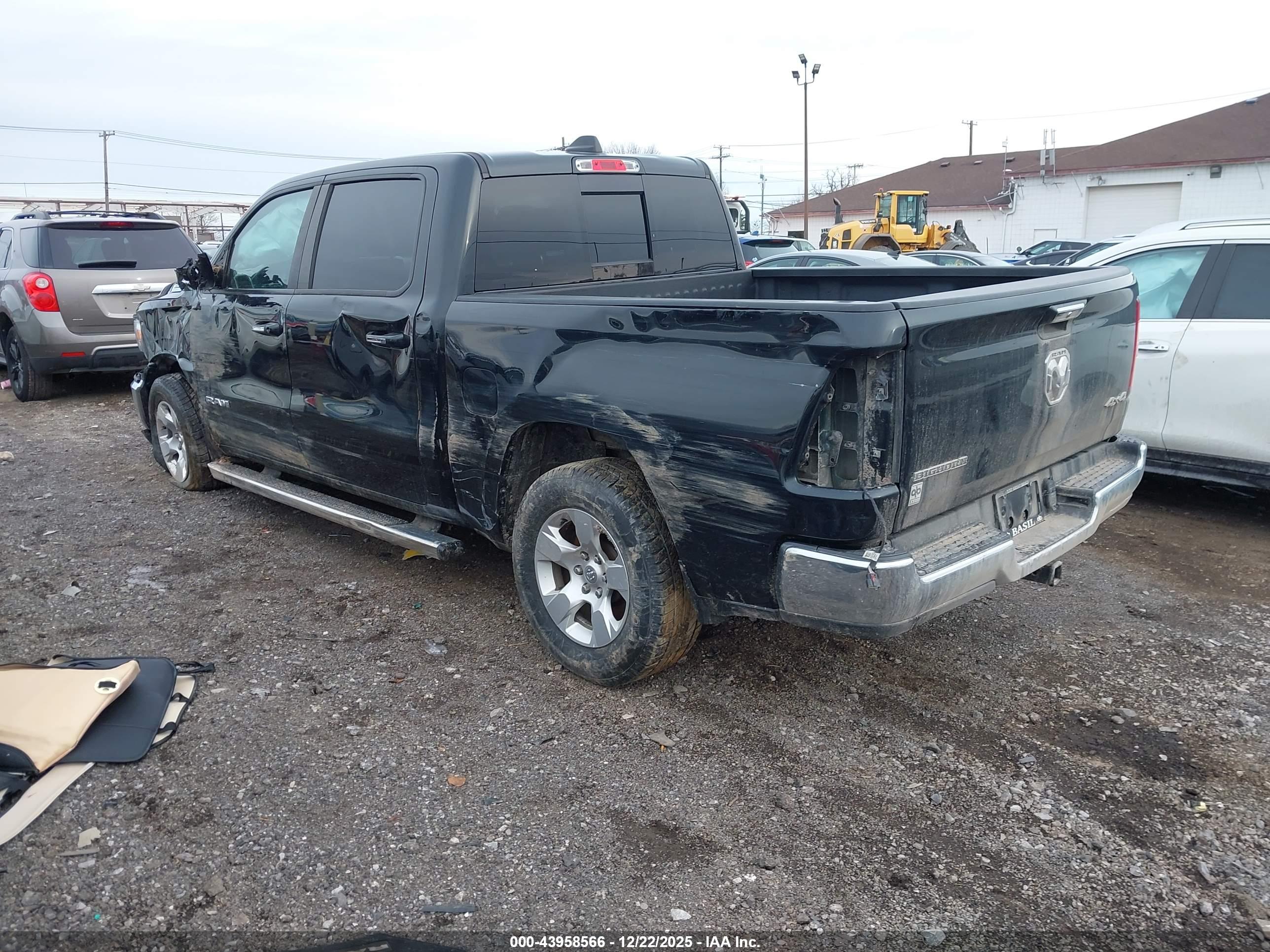 RAM 1500 image 3