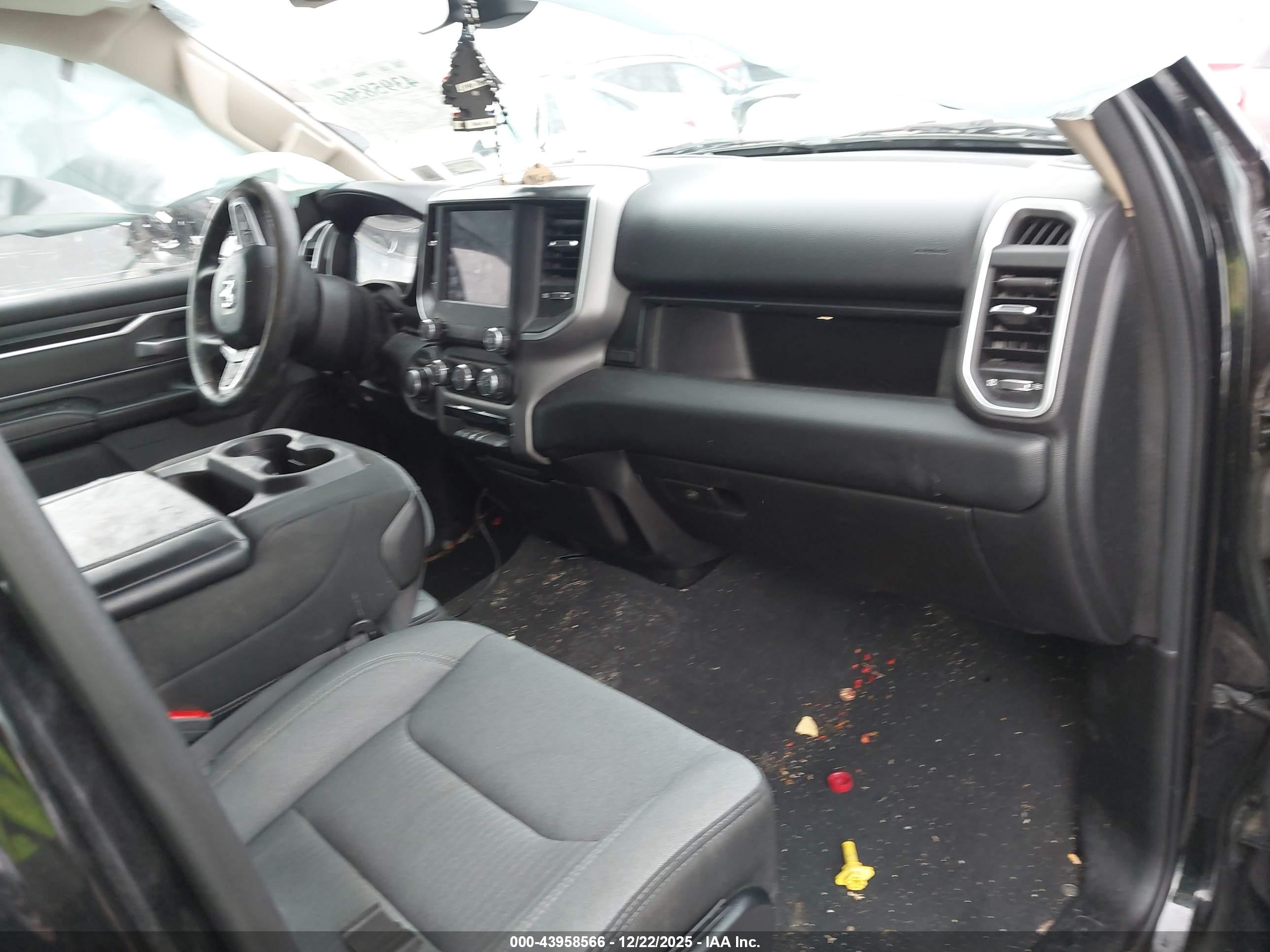 RAM 1500 image 5