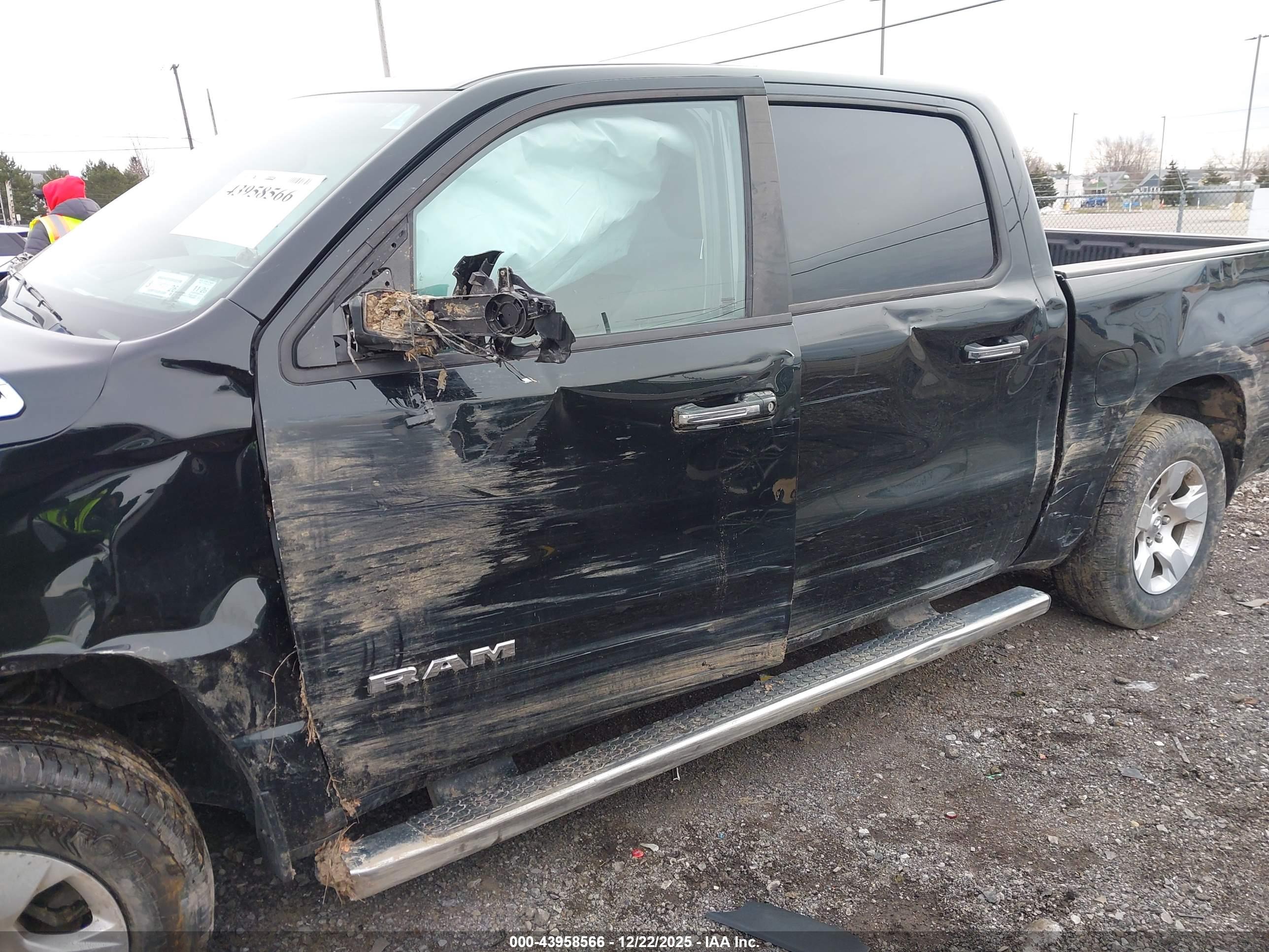 RAM 1500 image 6