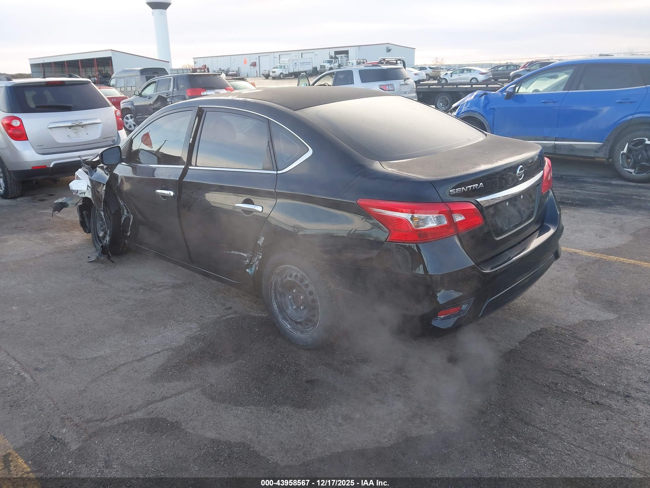 NISSAN SENTRA image 3