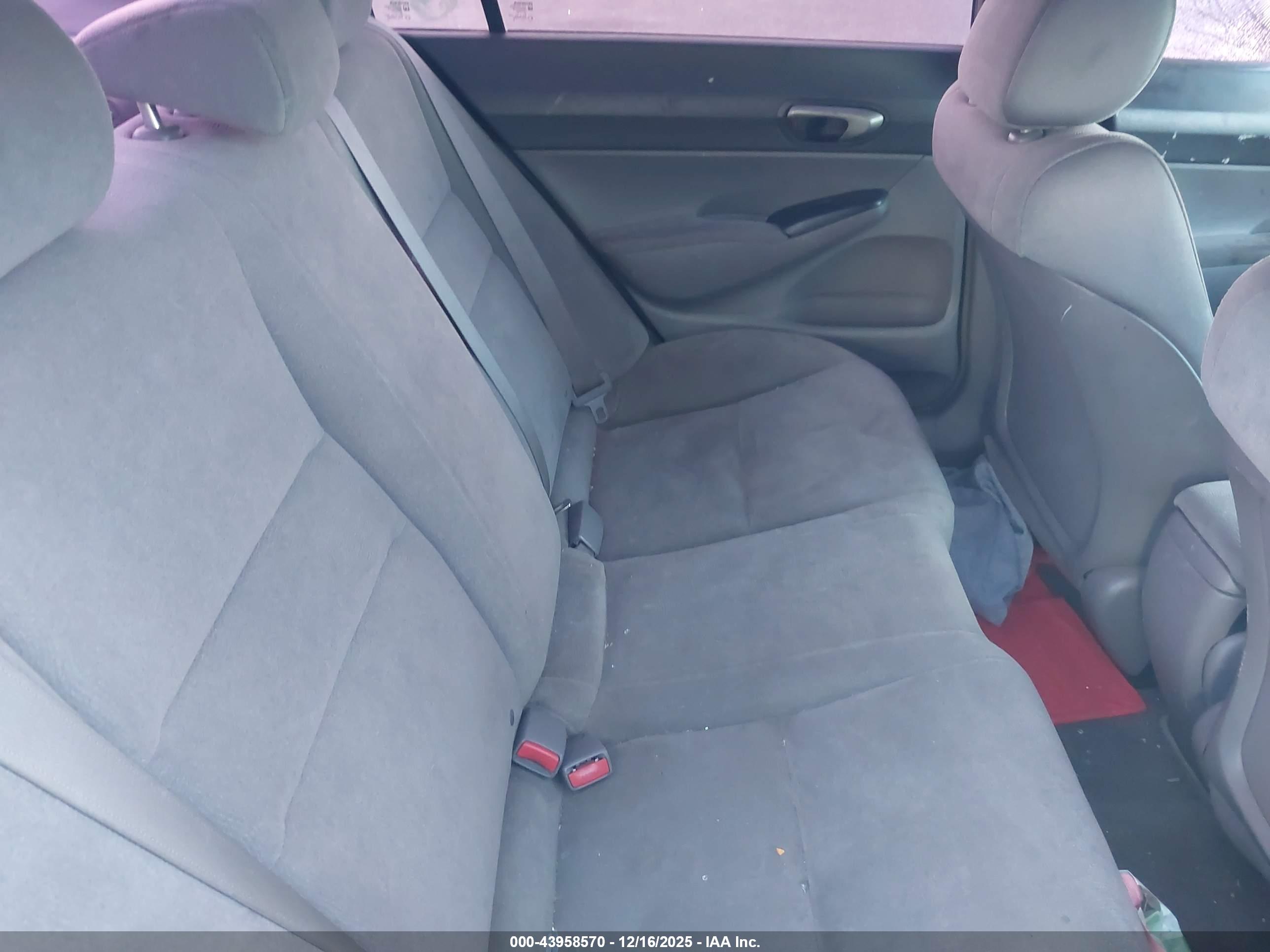 HONDA CIVIC image 8