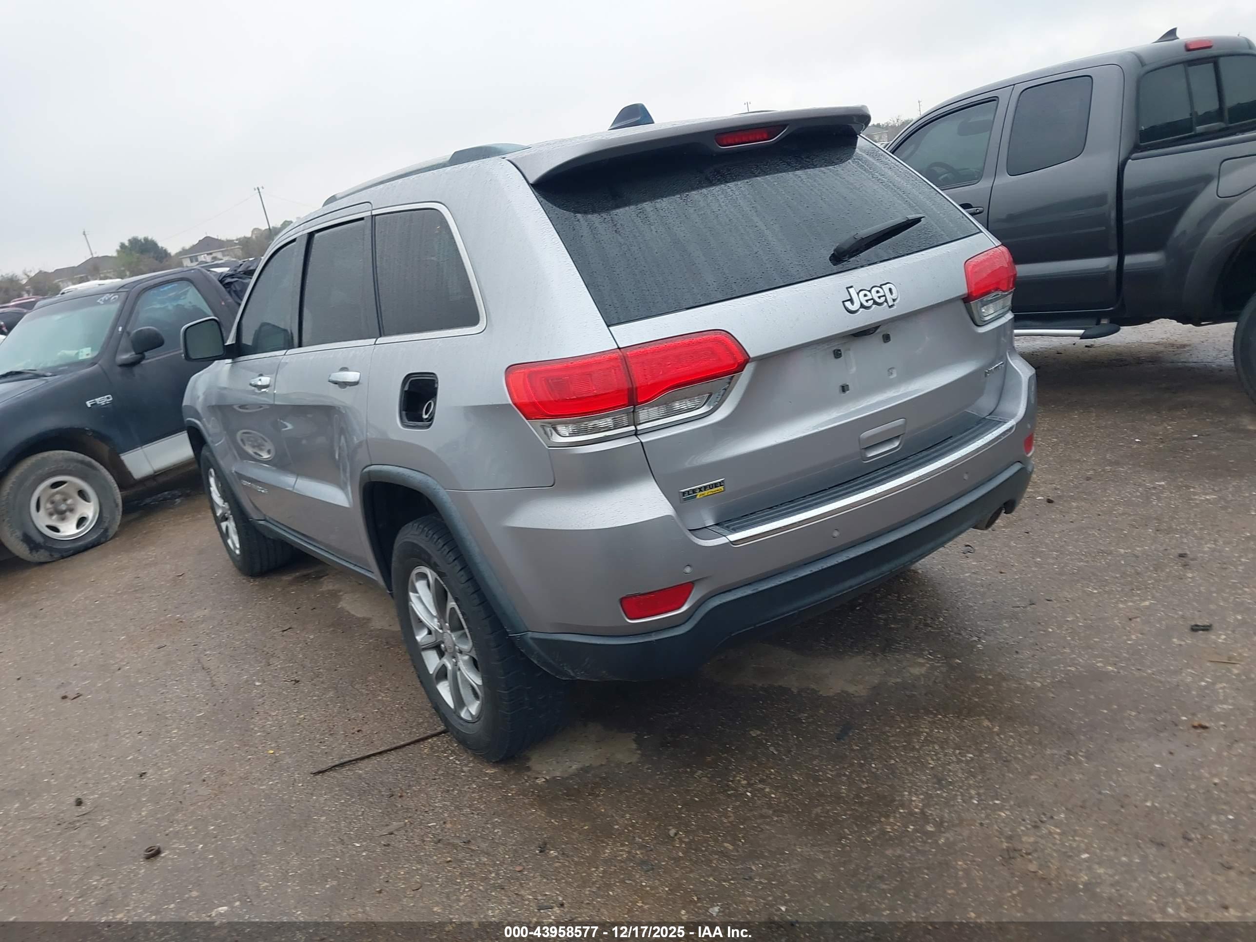 JEEP GRAND image 3