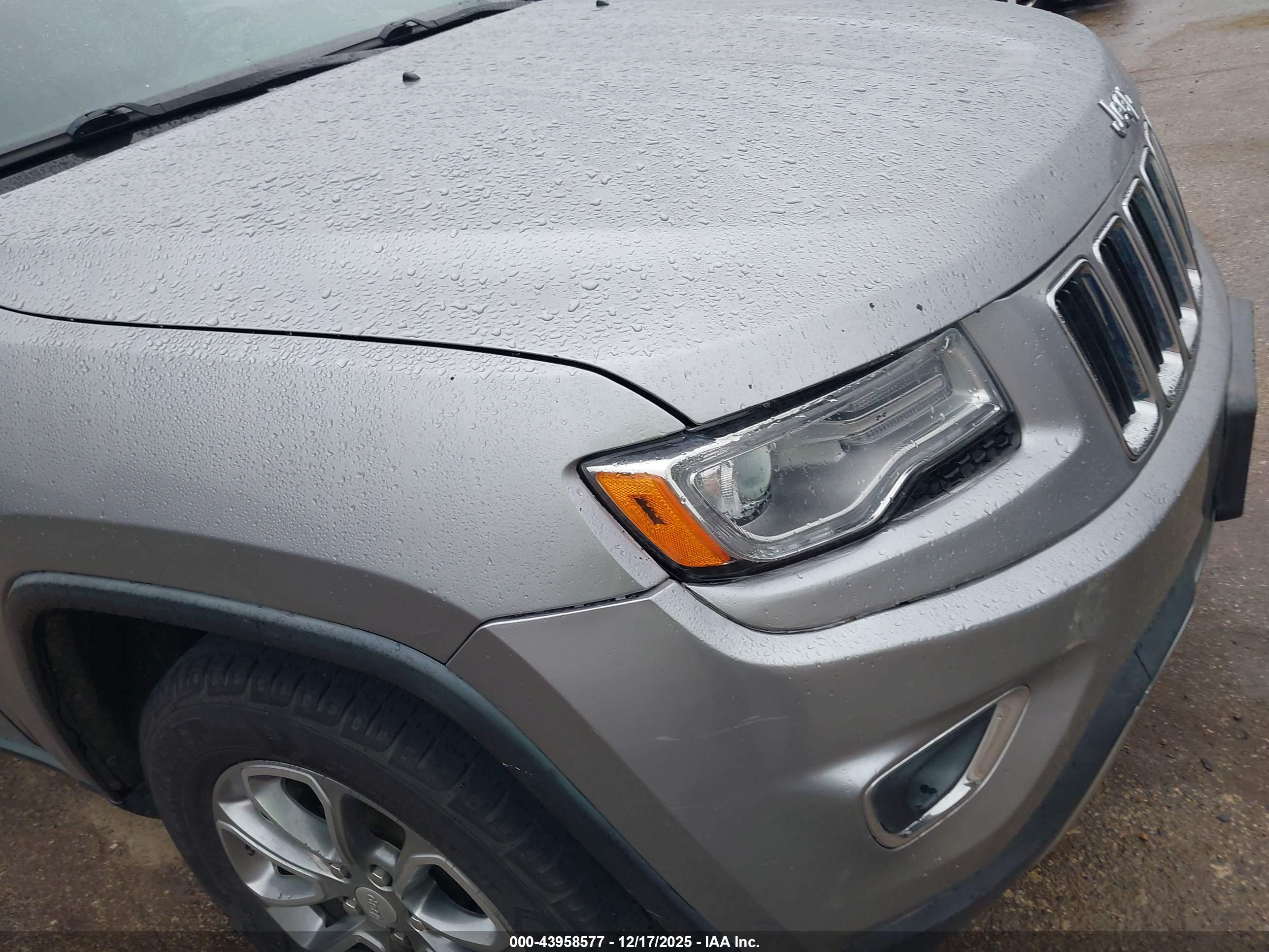 JEEP GRAND image 6