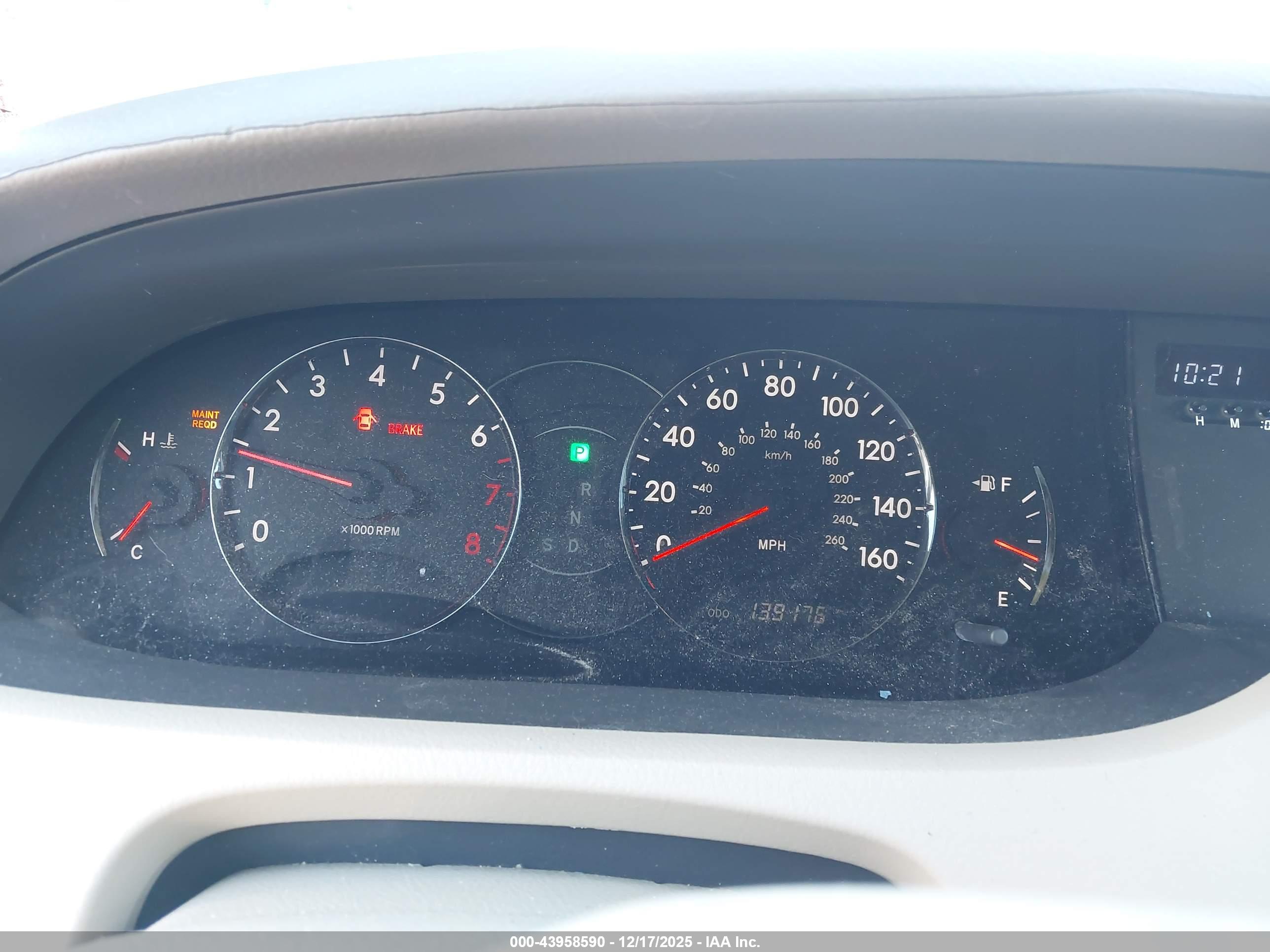 TOYOTA AVALON image 7