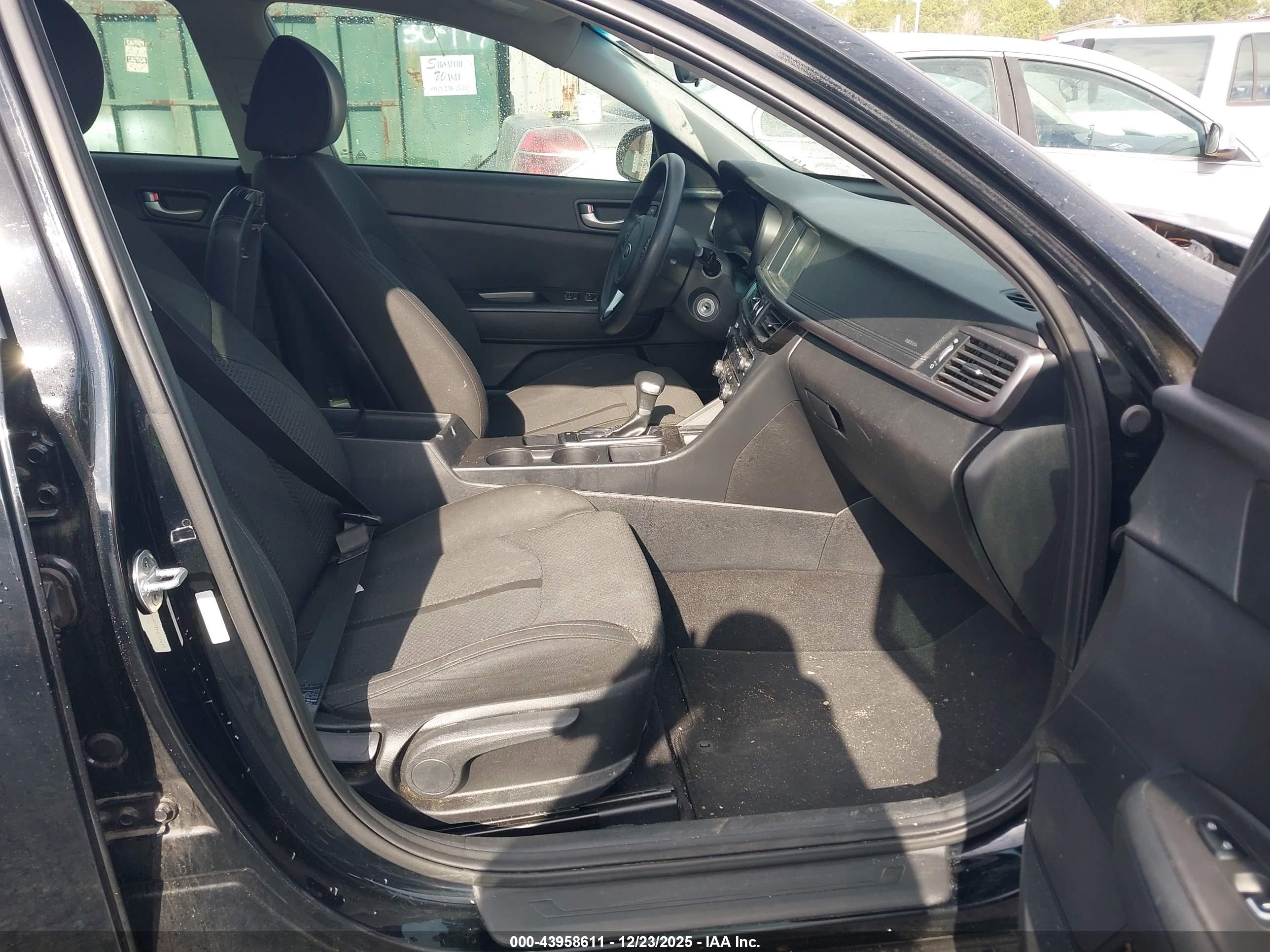 KIA OPTIMA image 5