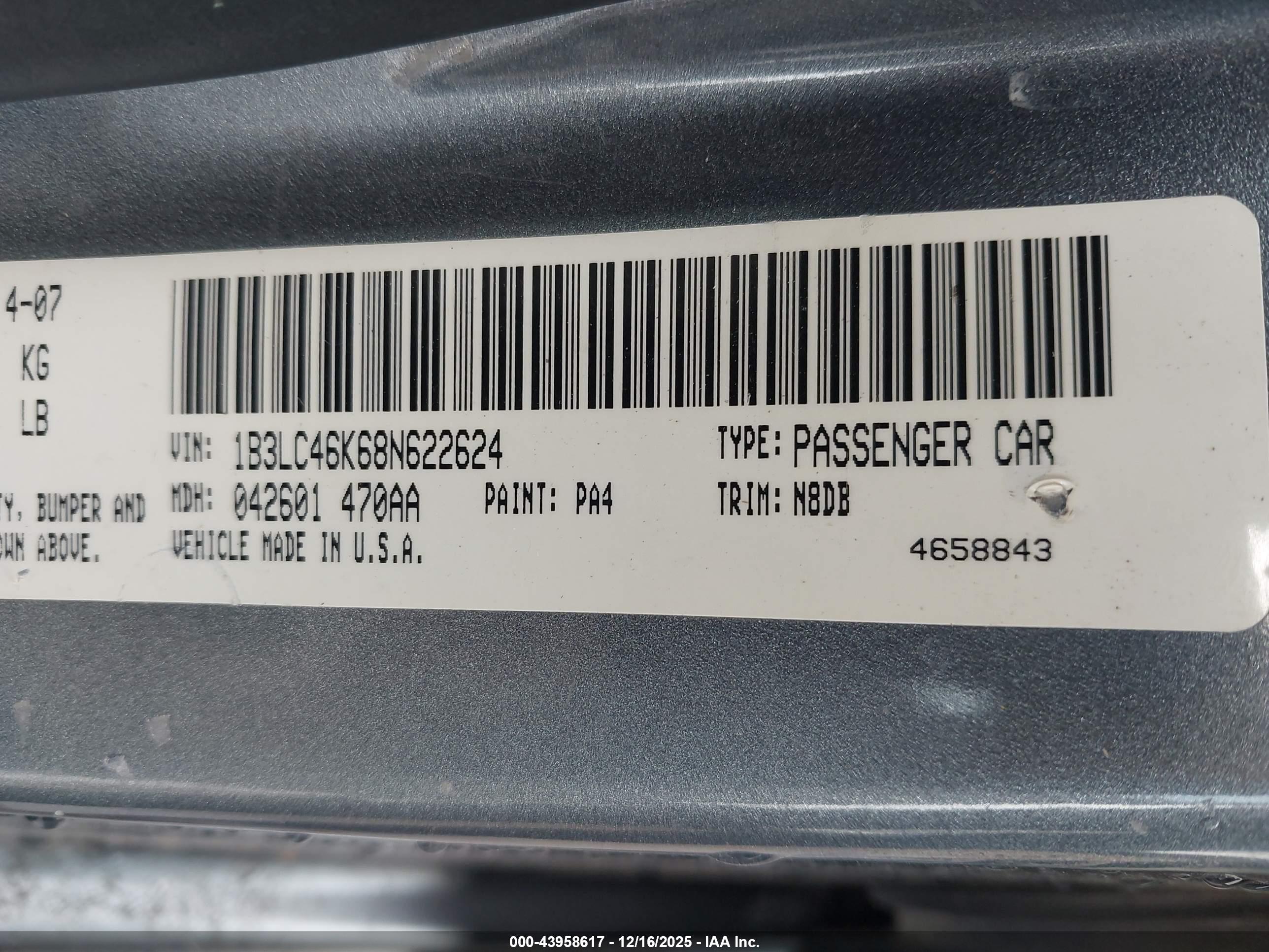 DODGE AVENGER image 9