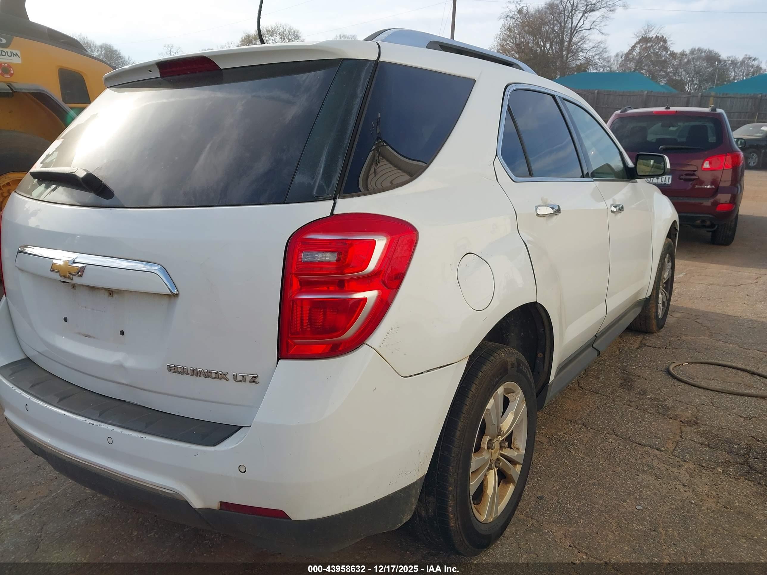 CHEVROLET EQUINOX image 4