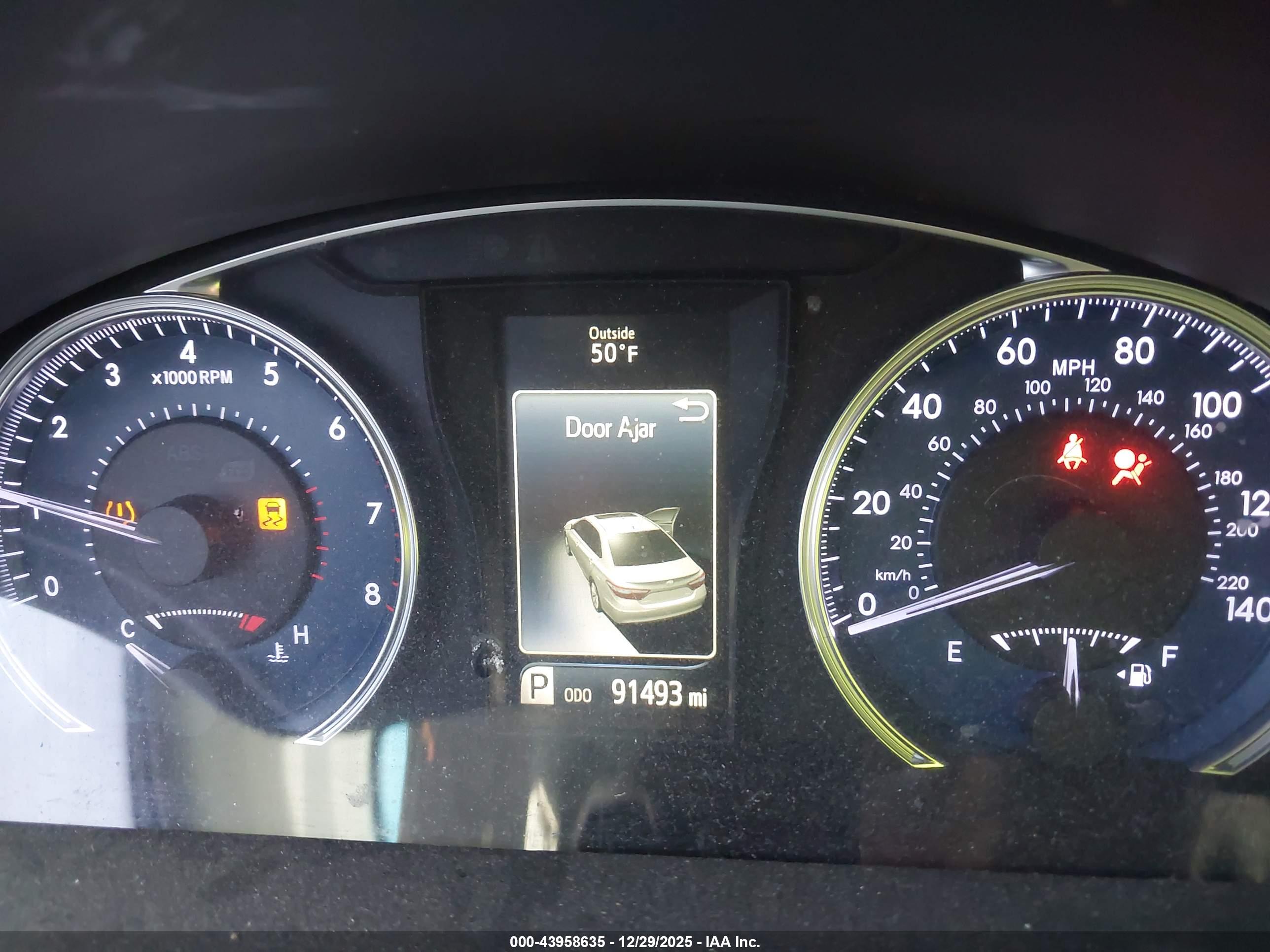 TOYOTA CAMRY image 7