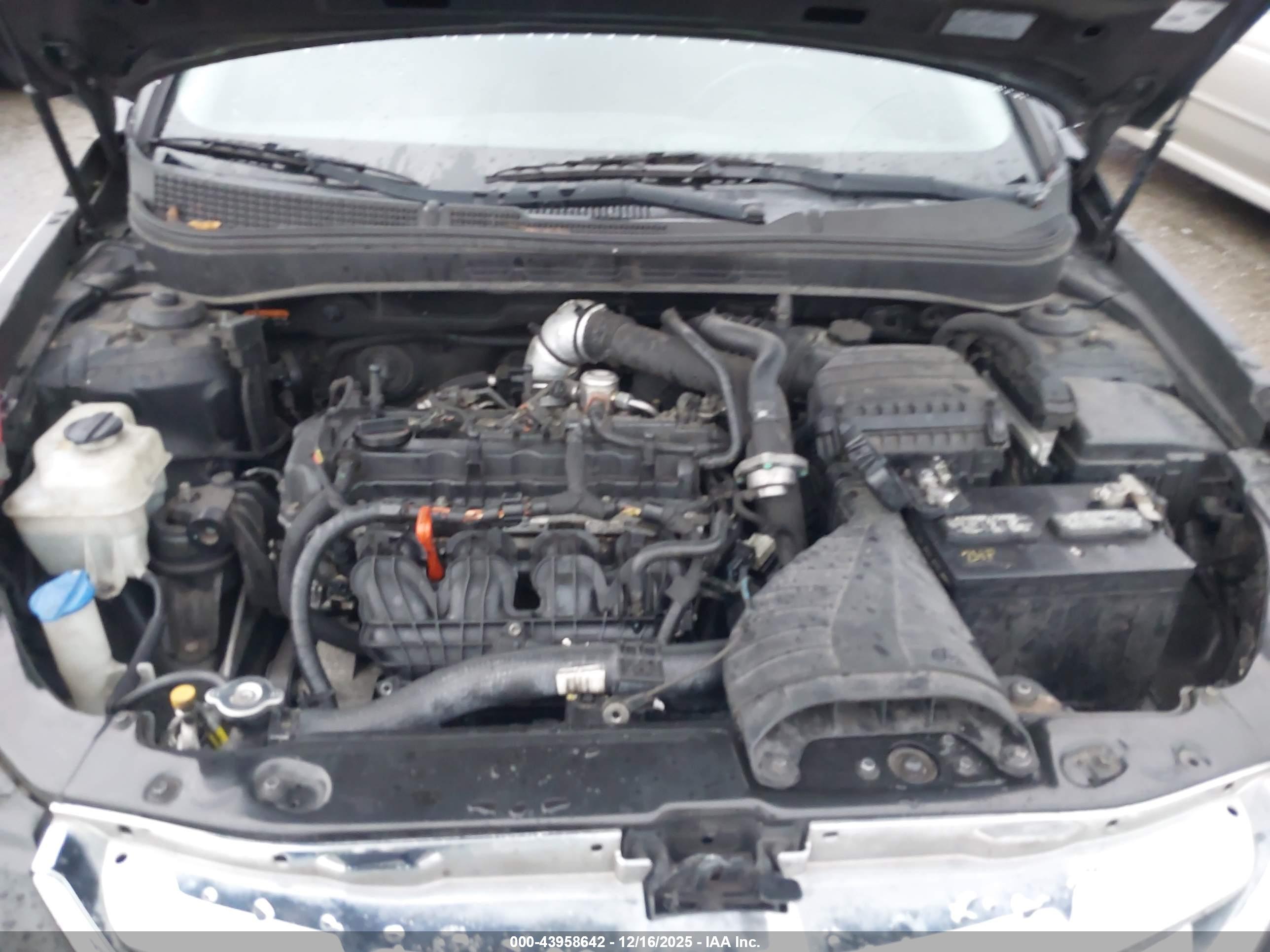 HYUNDAI SONATA image 10