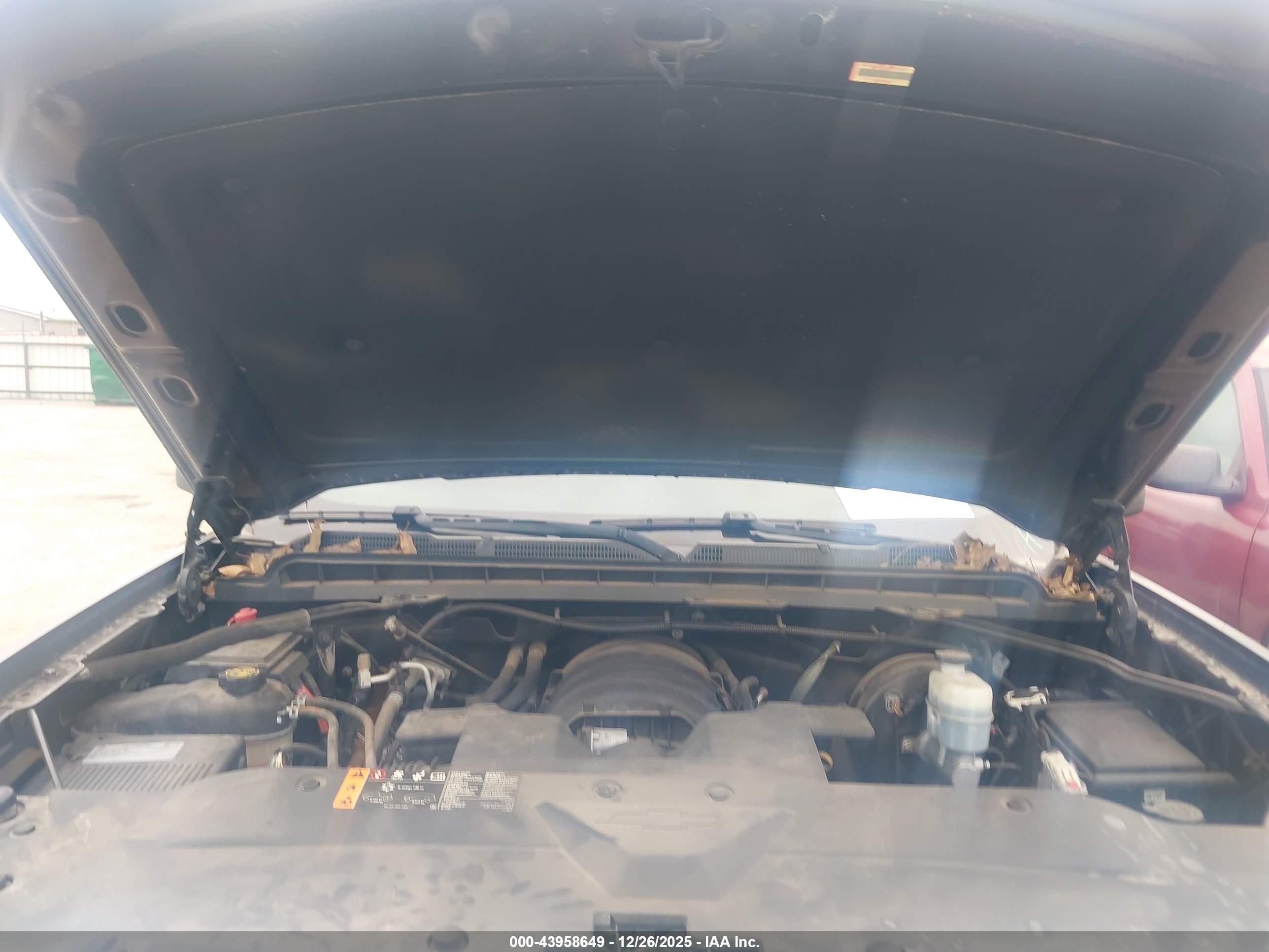 CHEVROLET SILVERADO image 10