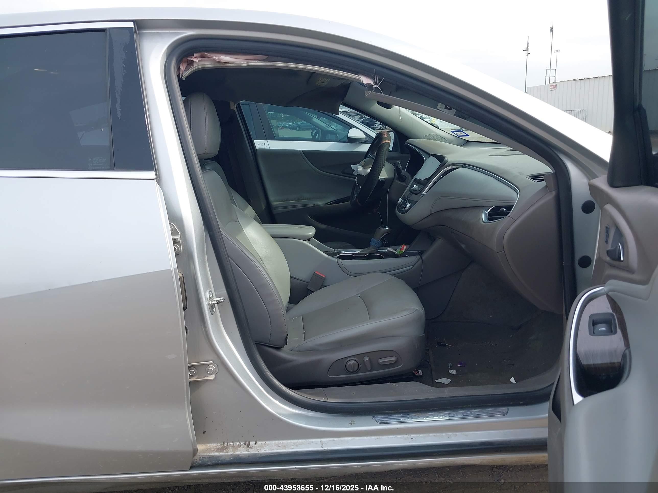 CHEVROLET MALIBU image 5