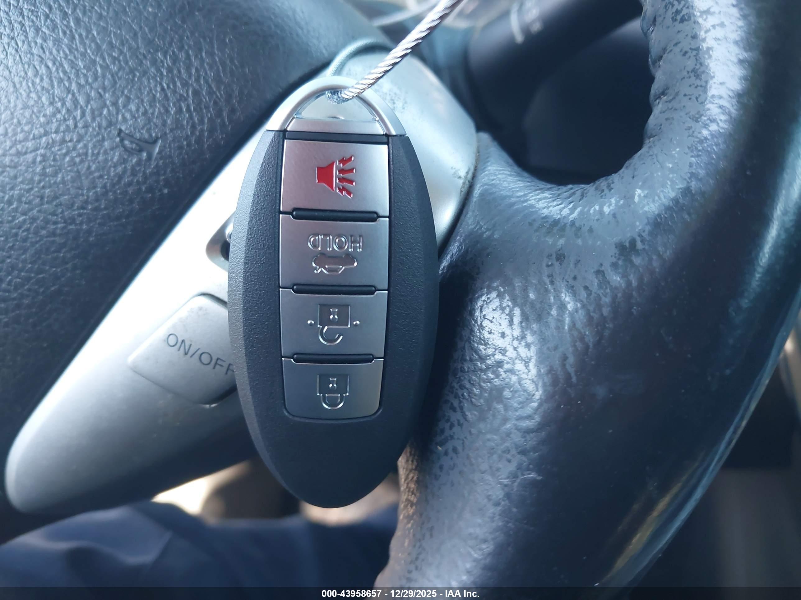 NISSAN SENTRA image 11