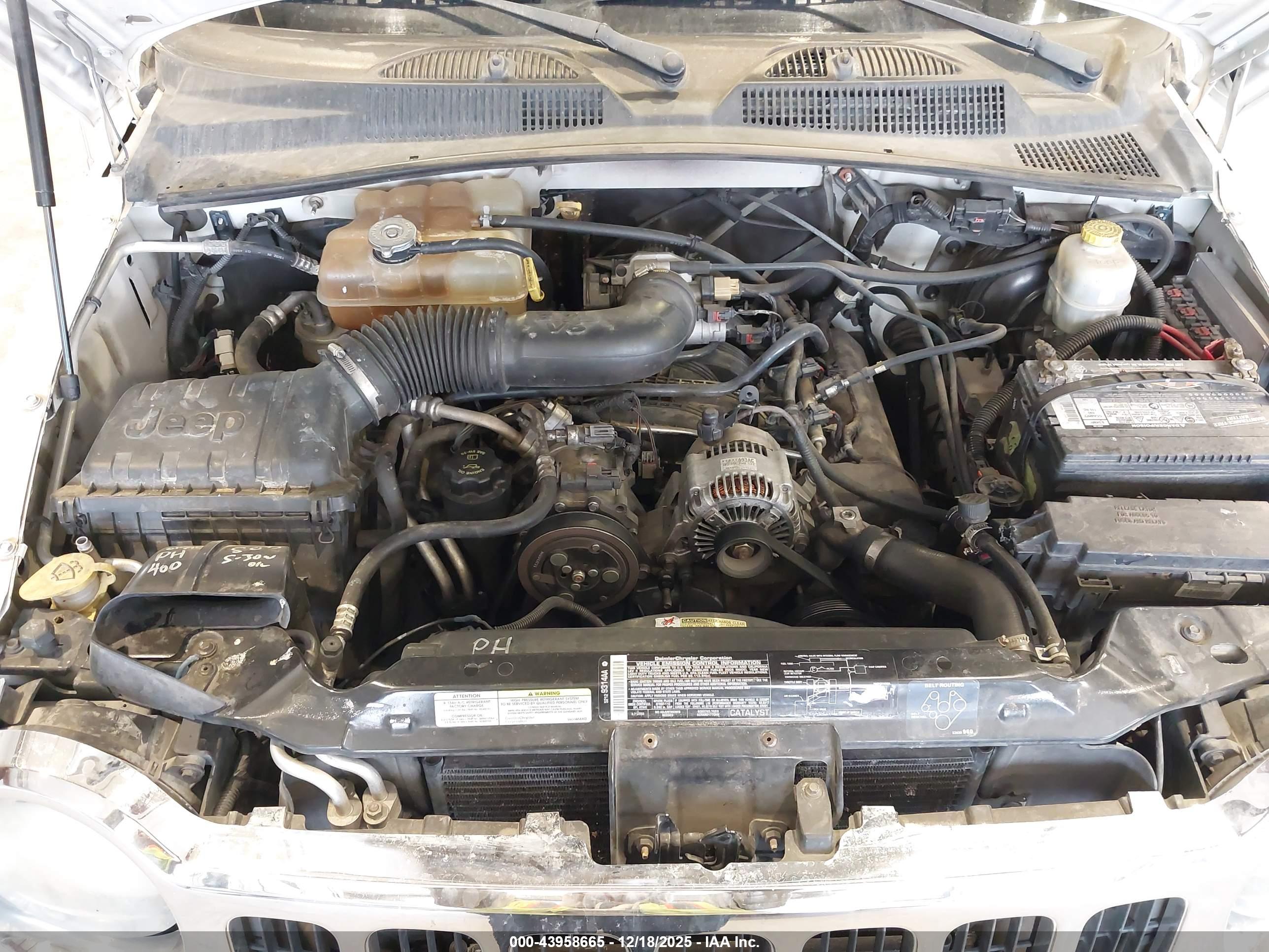 JEEP LIBERTY image 10