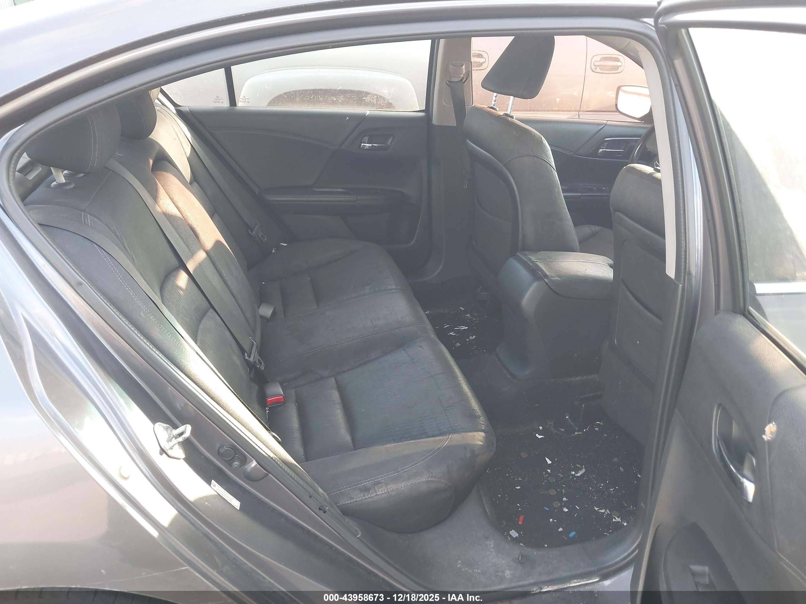 HONDA ACCORD image 8