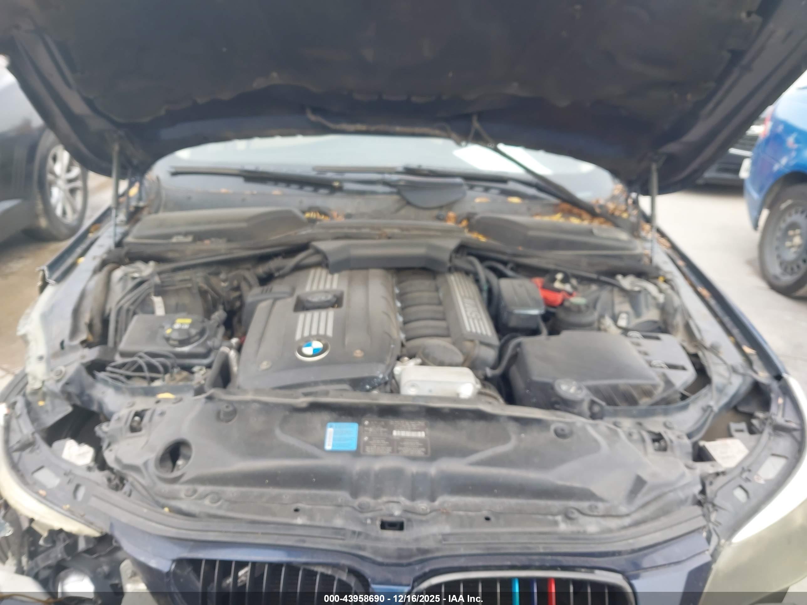 BMW 528I image 10