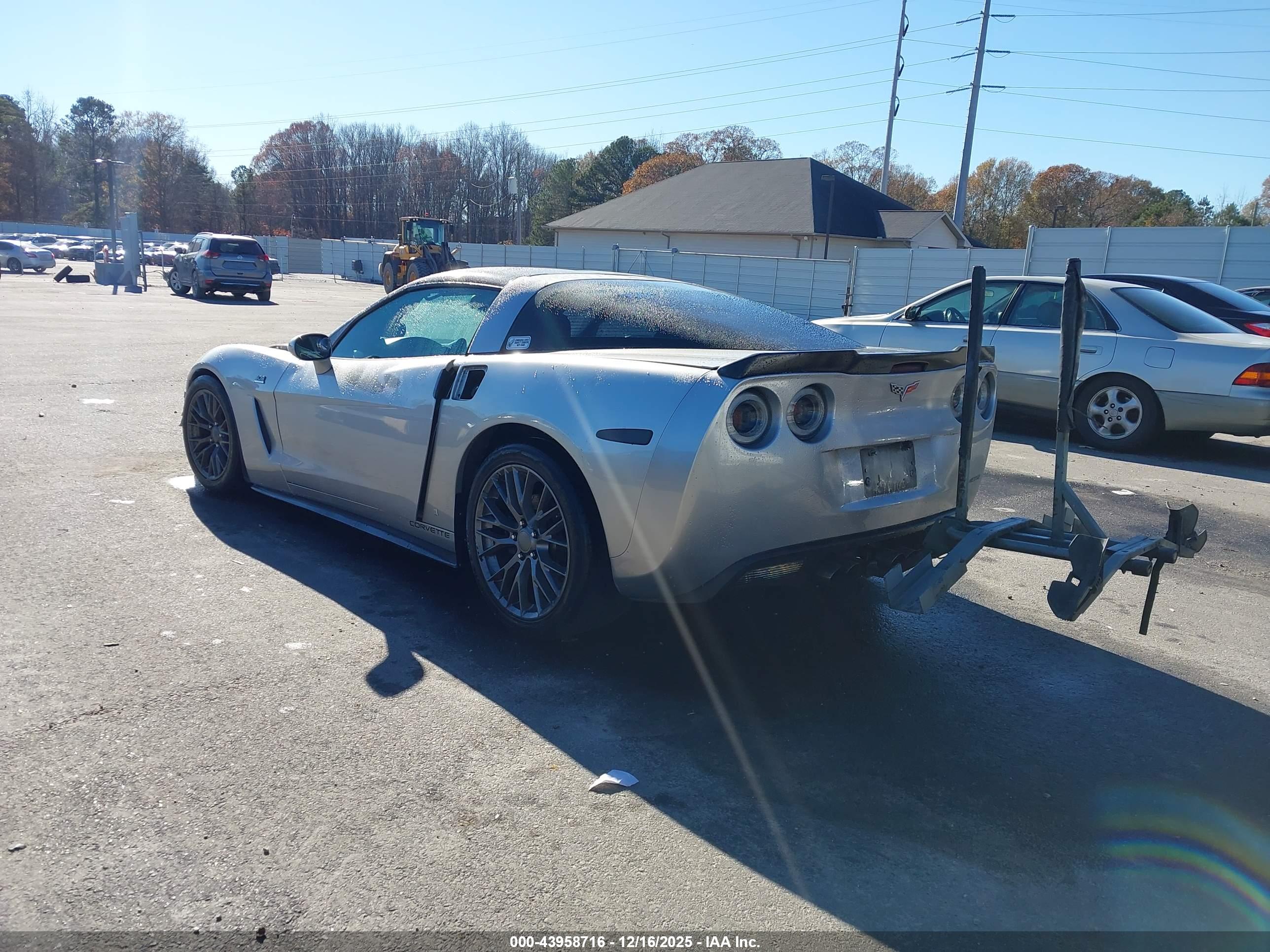 CHEVROLET CORVETTE image 3