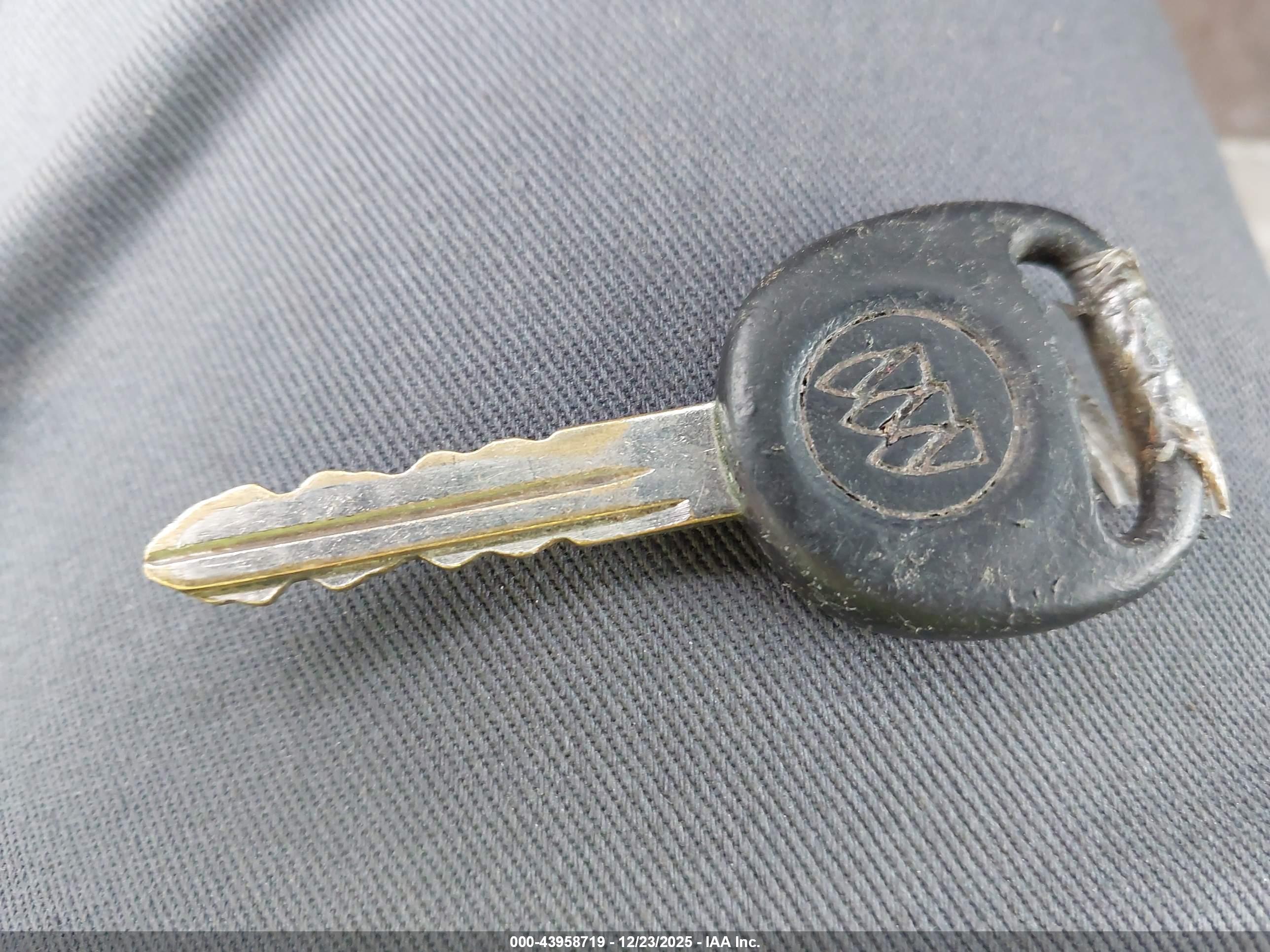 BUICK RAINIER image 11
