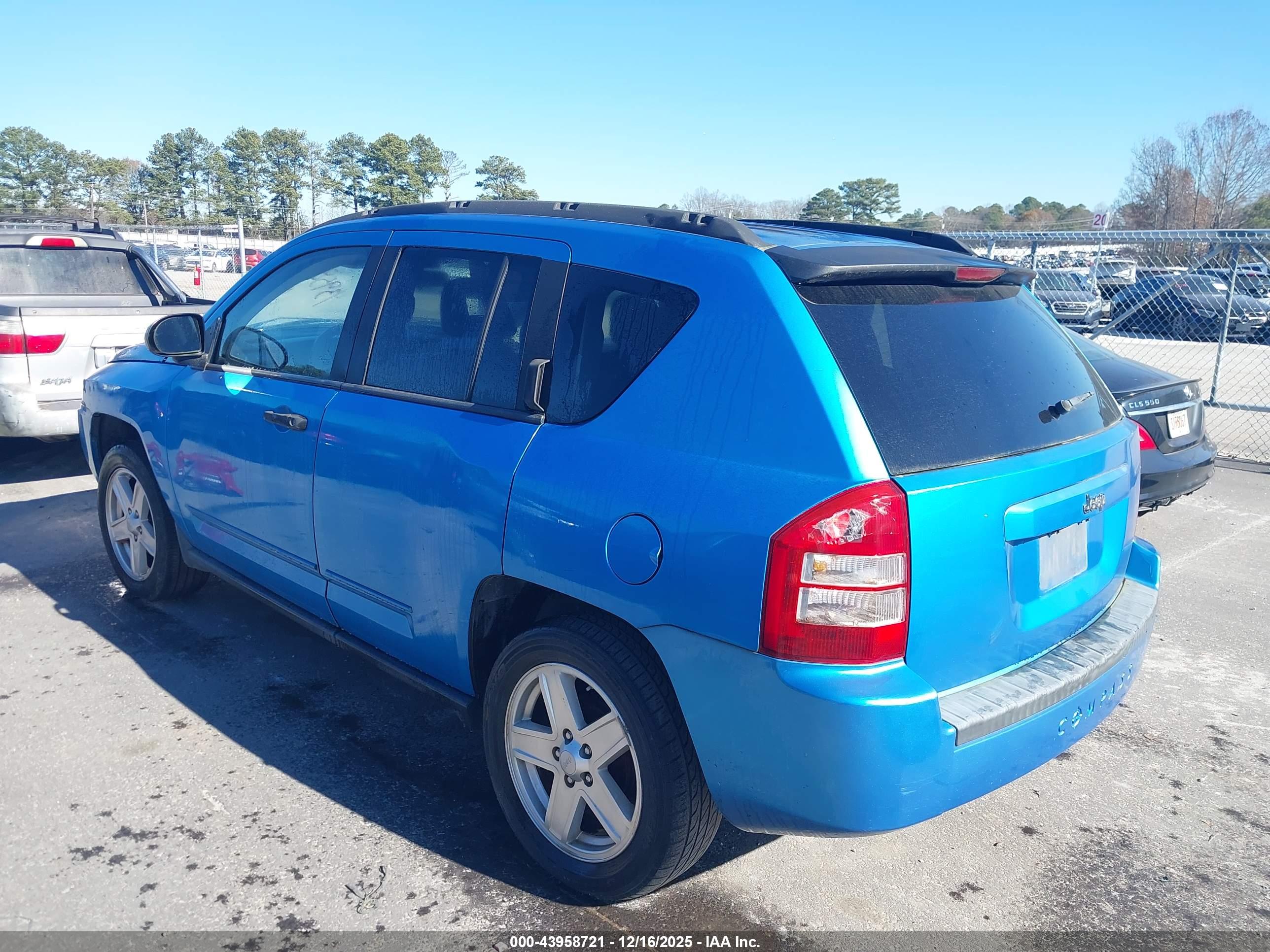 JEEP COMPASS image 3