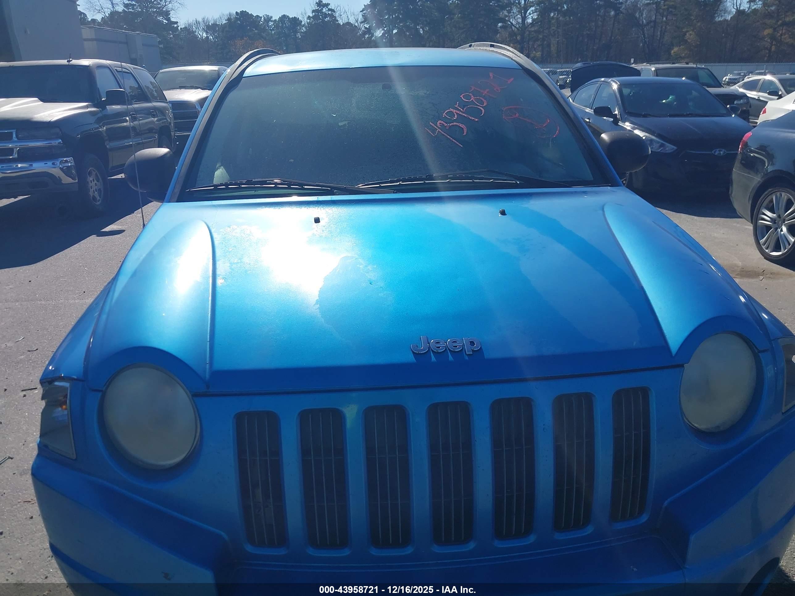 JEEP COMPASS image 6