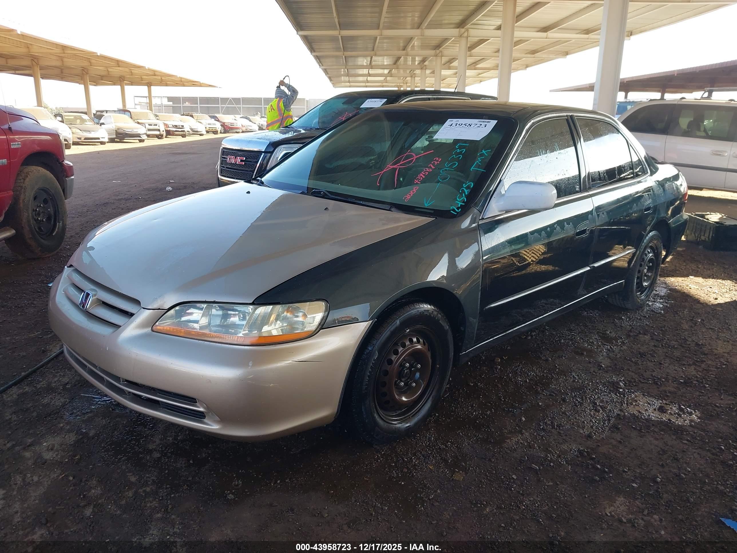 HONDA ACCORD image 2