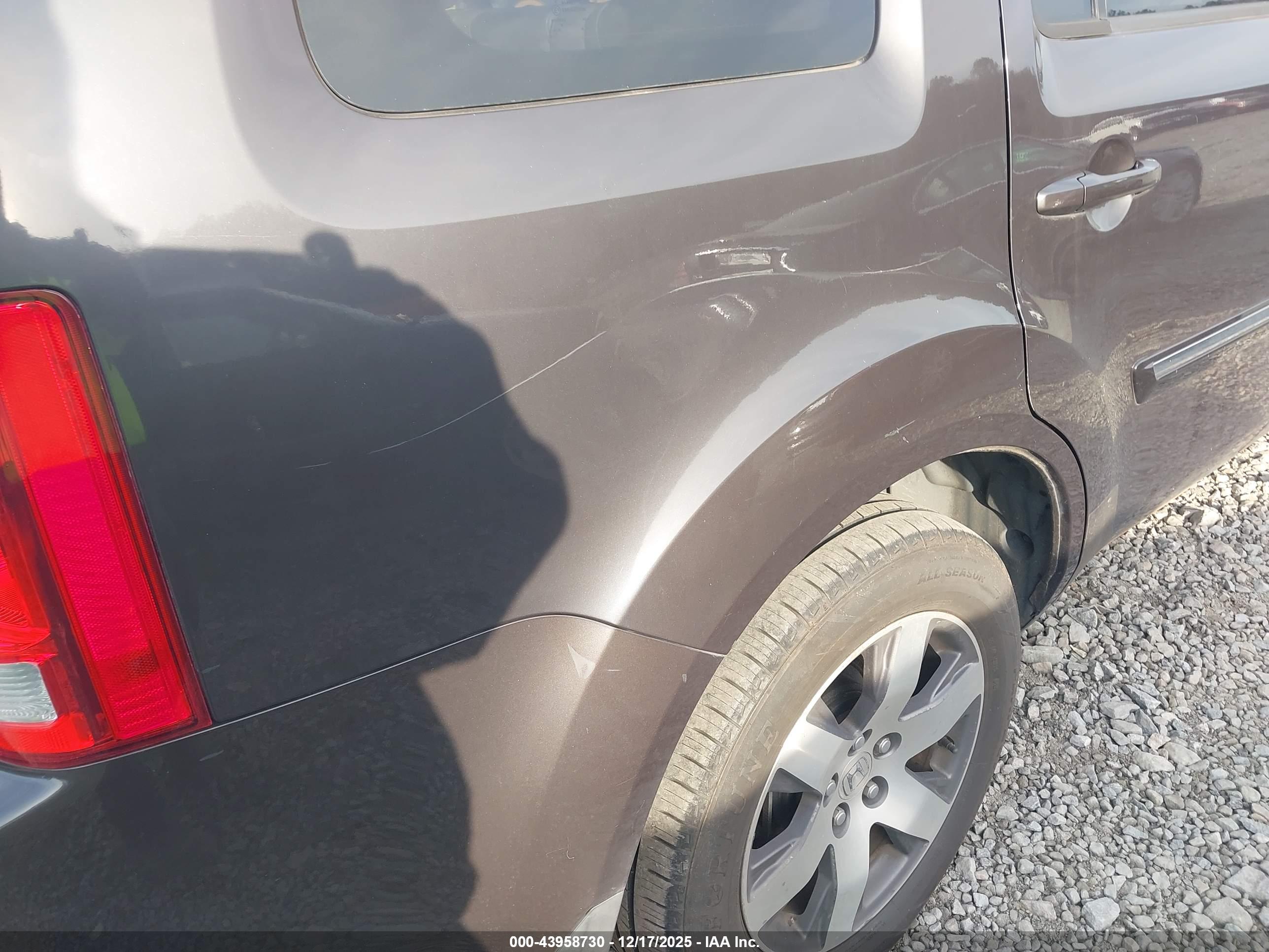 HONDA PILOT image 6