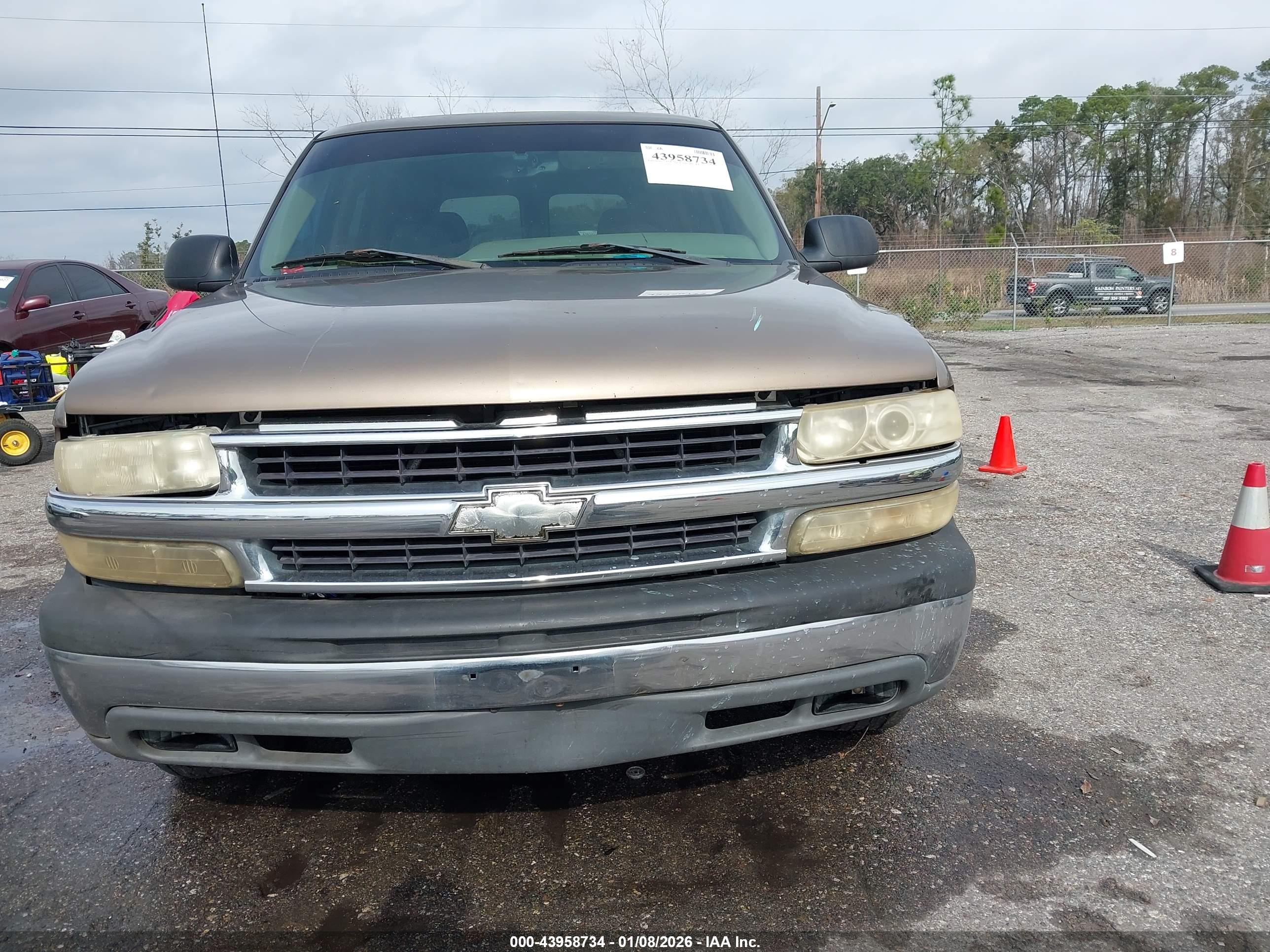 CHEVROLET TAHOE image 6