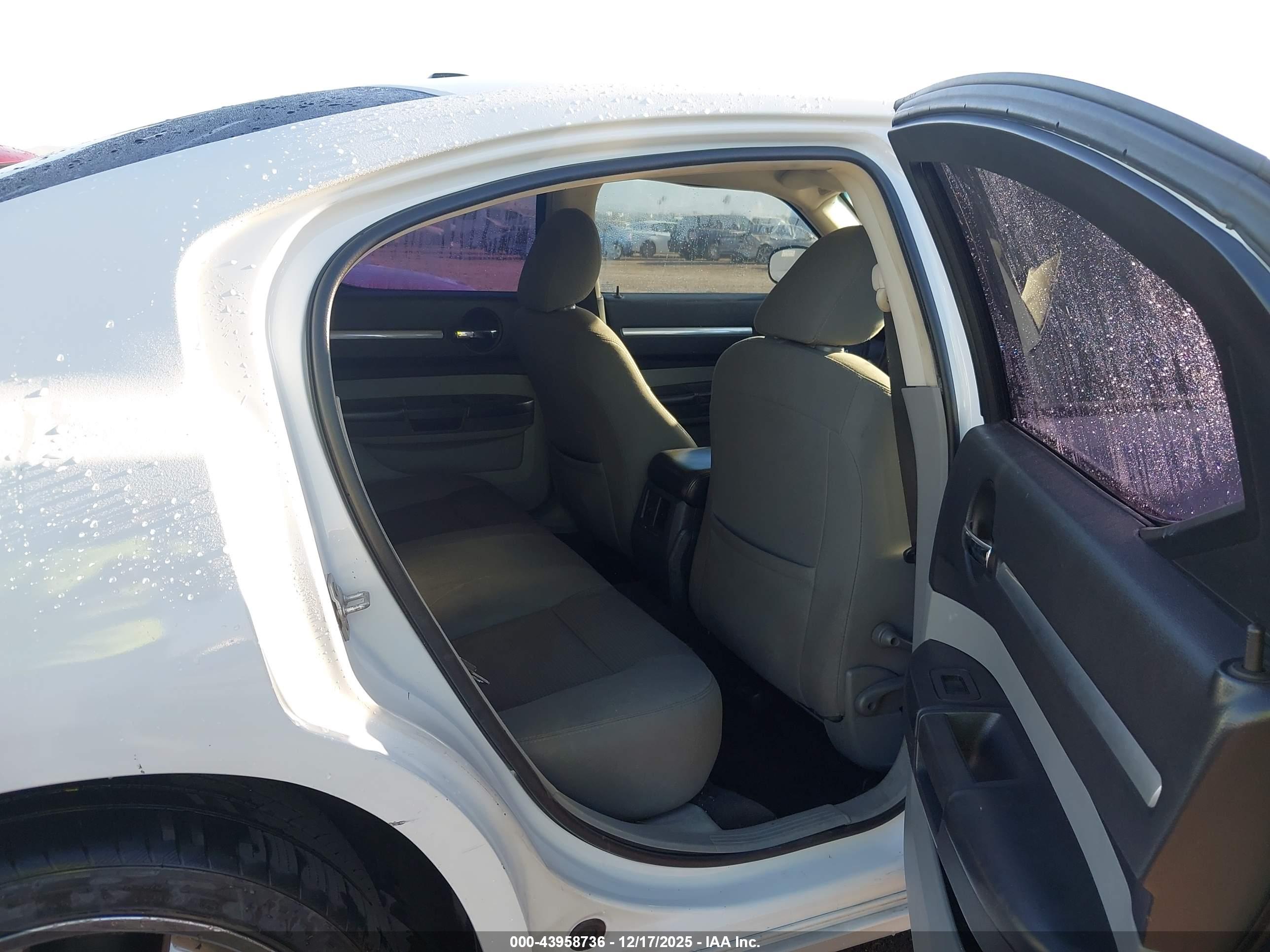 DODGE CHARGER image 8