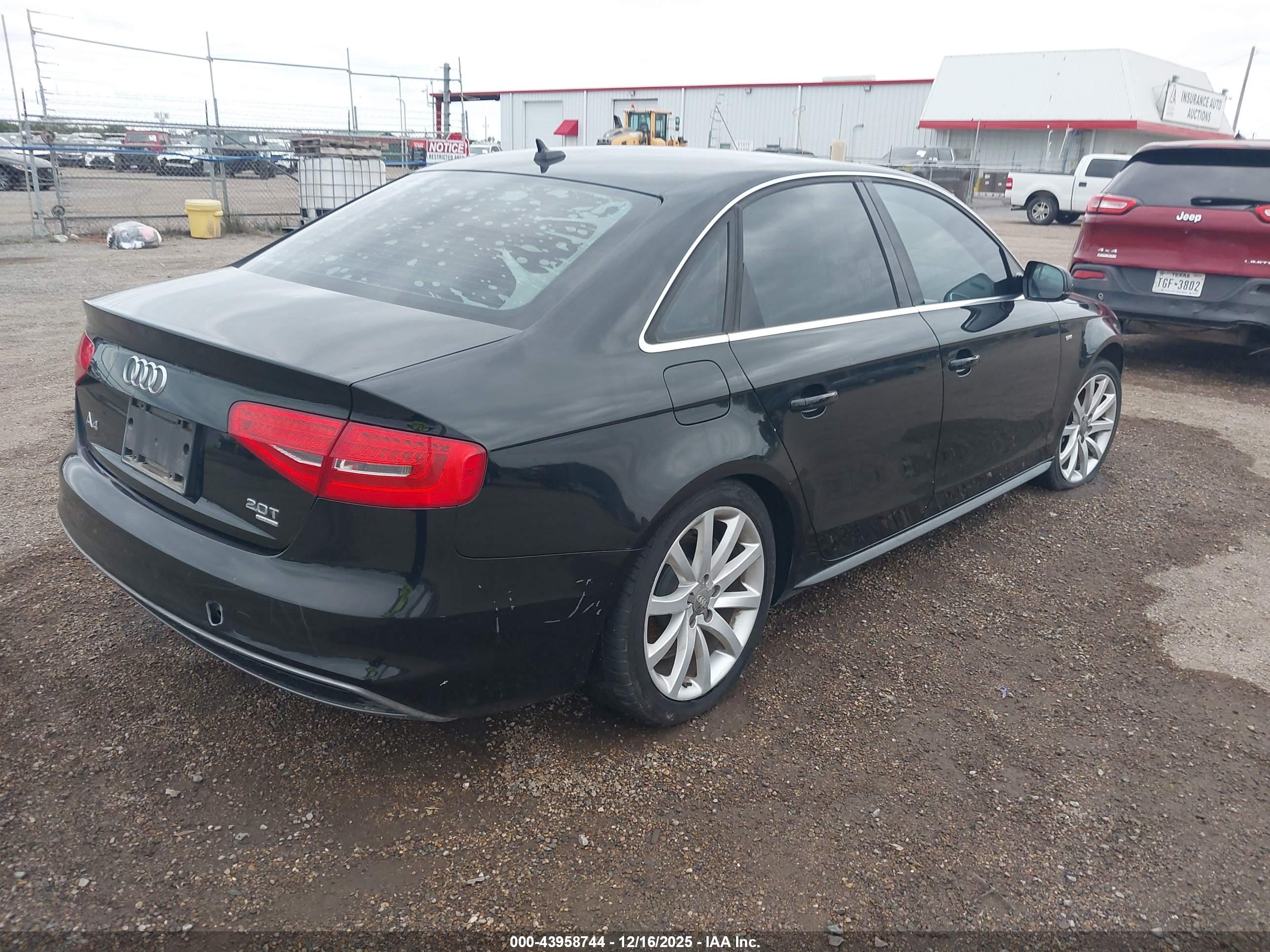 AUDI A4 image 4