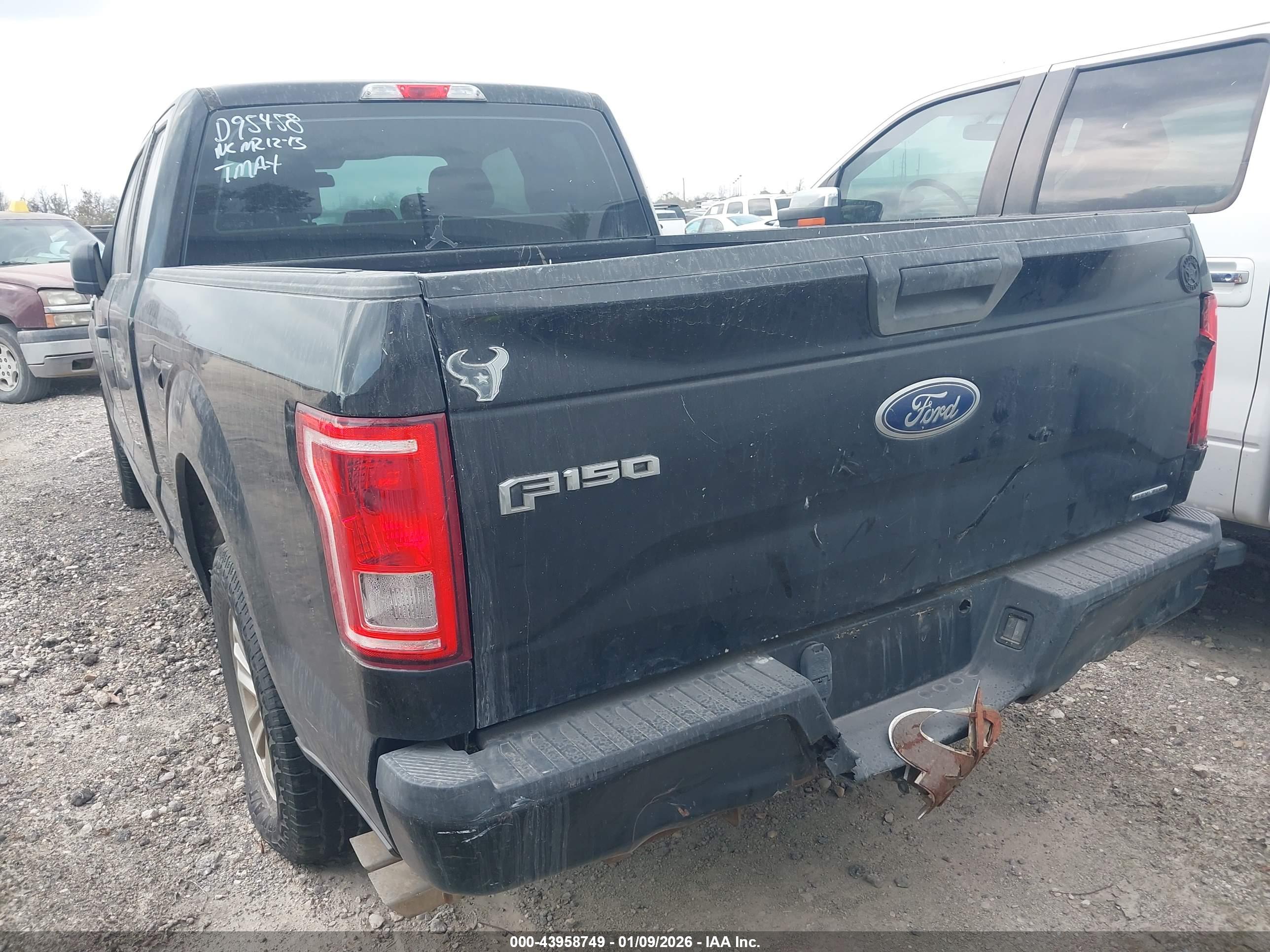 FORD F-150 image 3