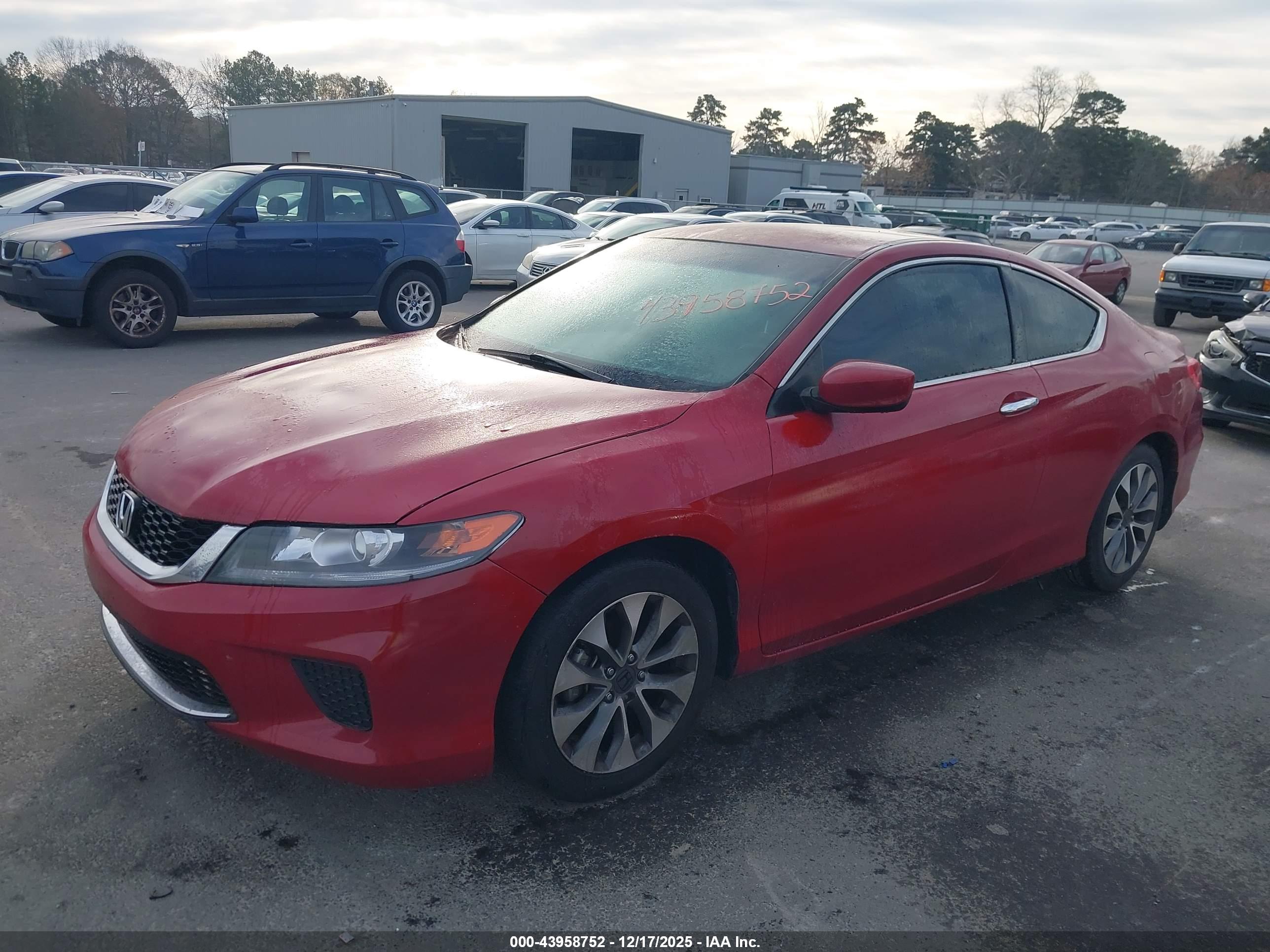HONDA ACCORD image 2