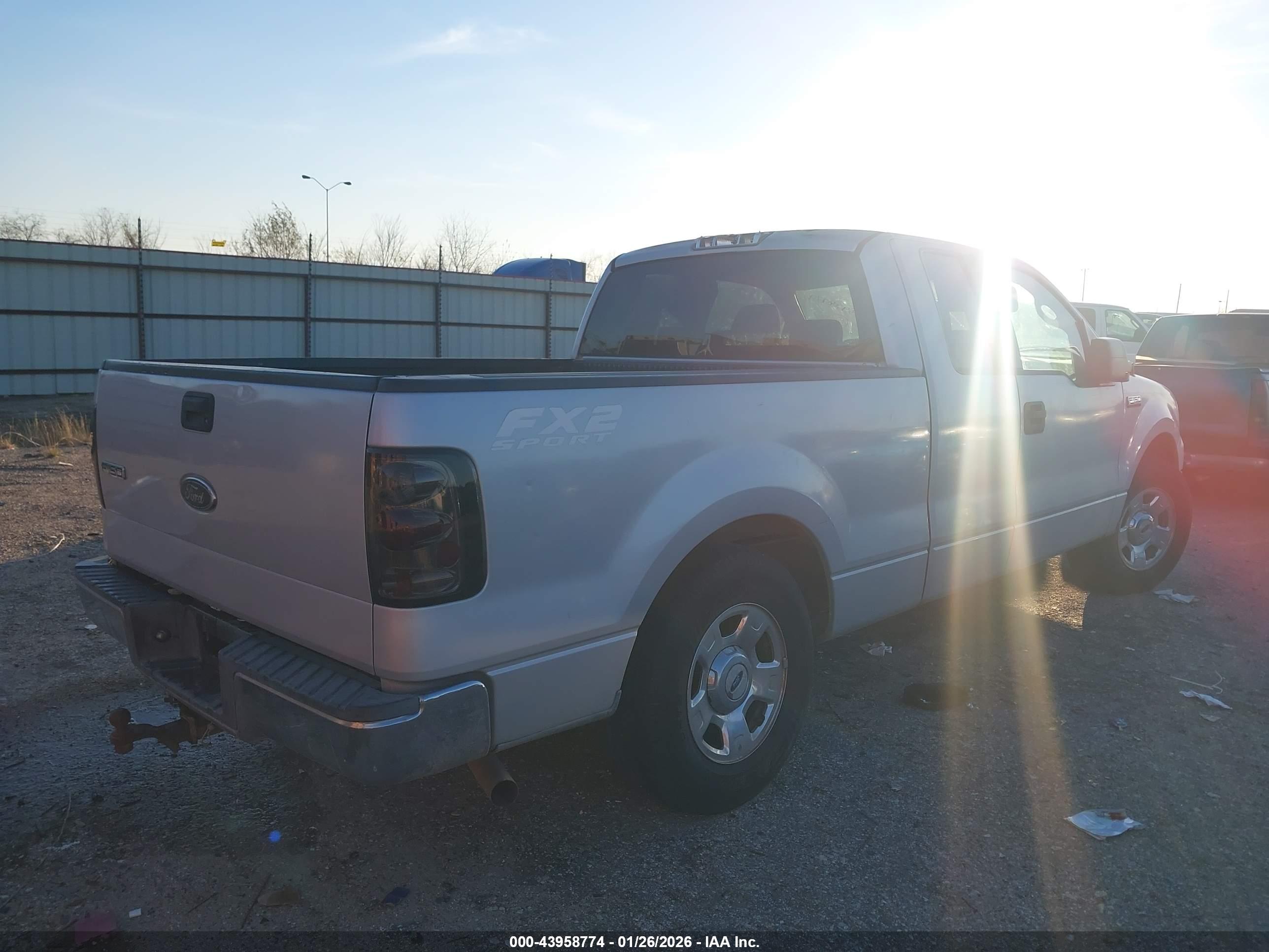 FORD F-150 image 4