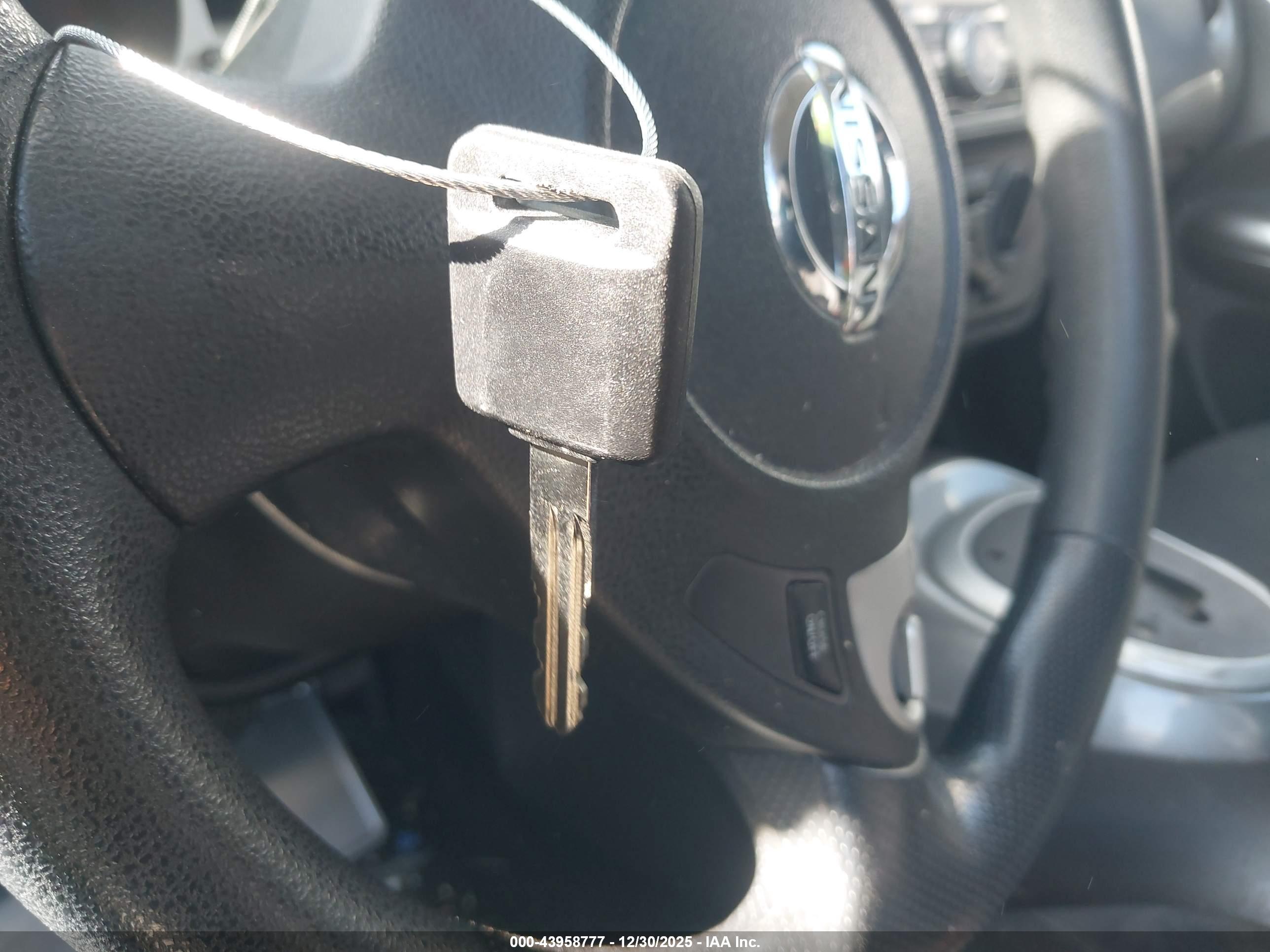 NISSAN JUKE image 11