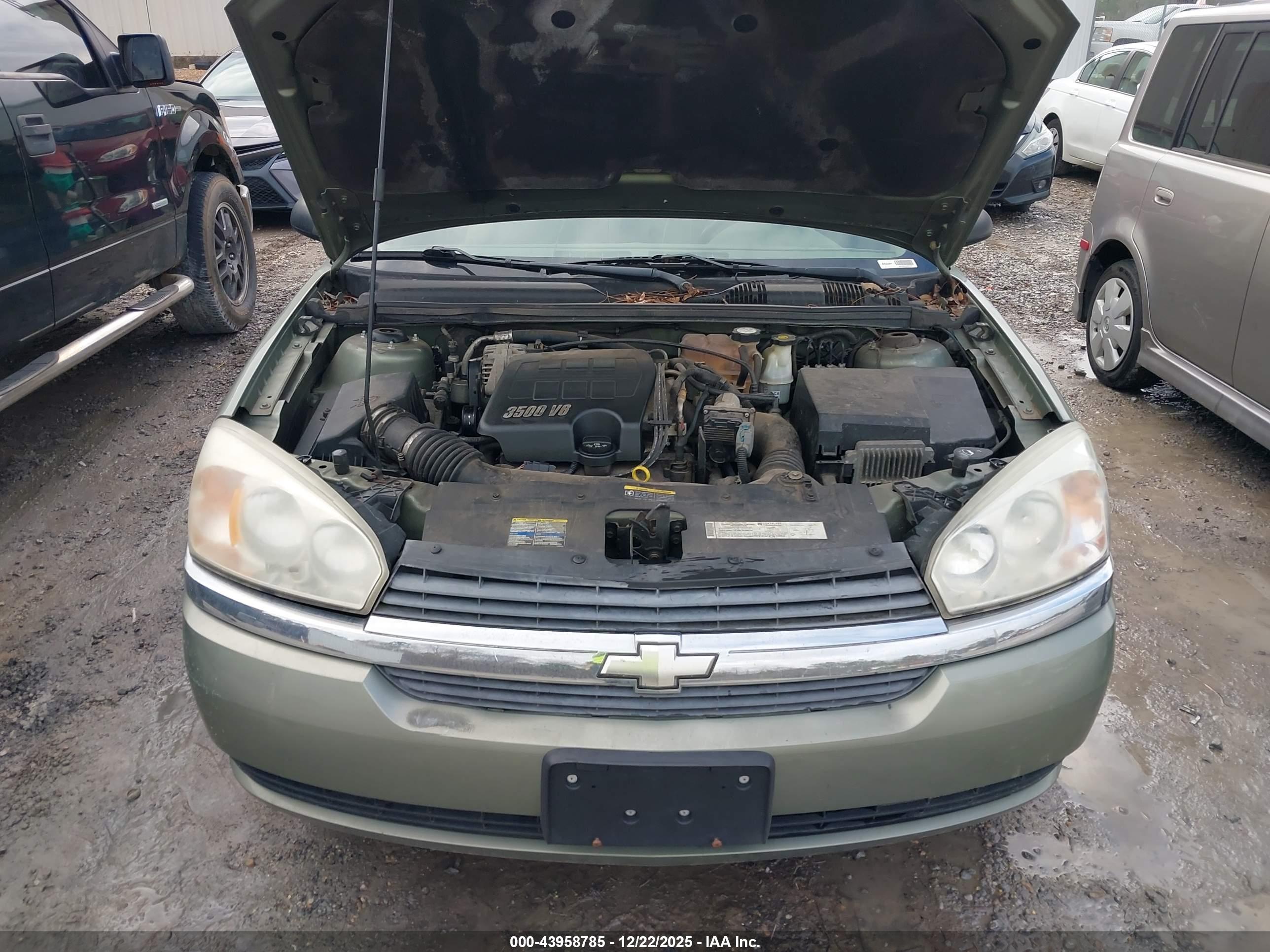 CHEVROLET MALIBU image 10