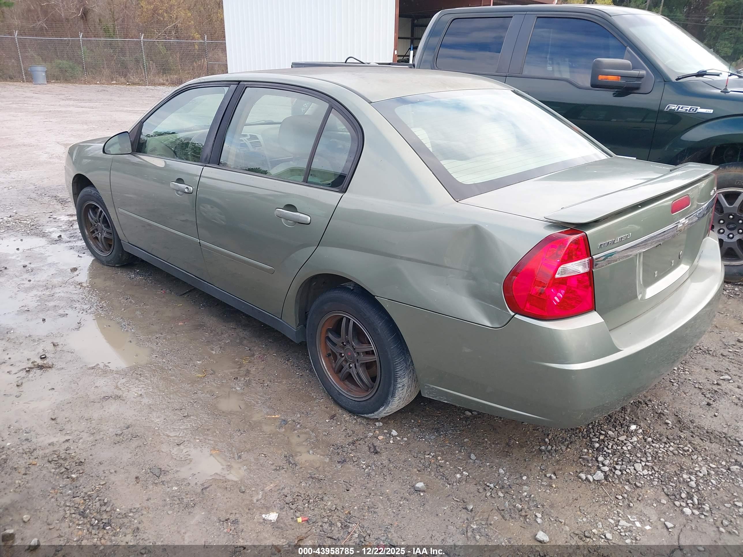 CHEVROLET MALIBU image 3