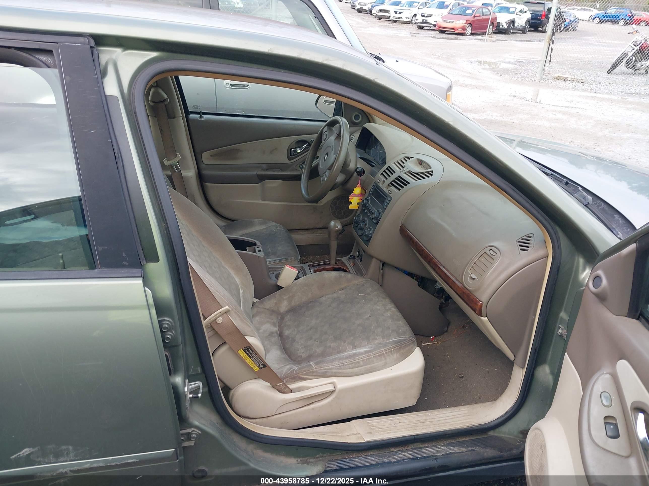 CHEVROLET MALIBU image 5