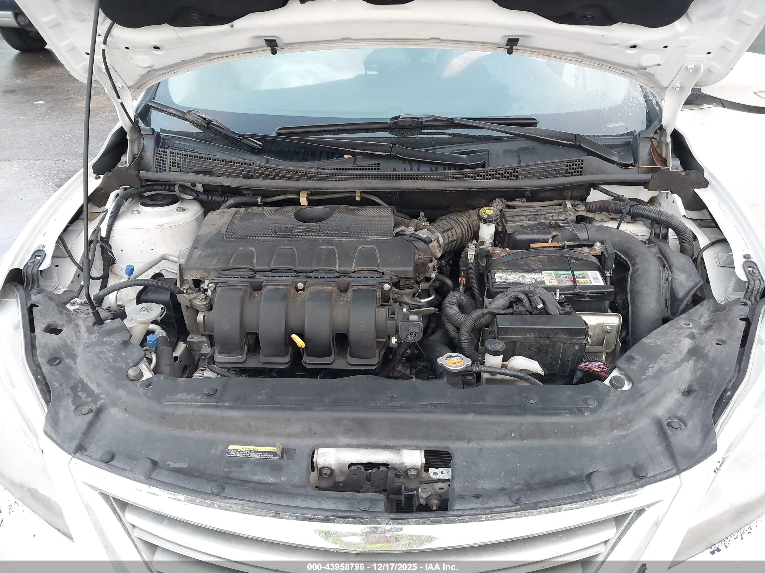 NISSAN SENTRA image 10