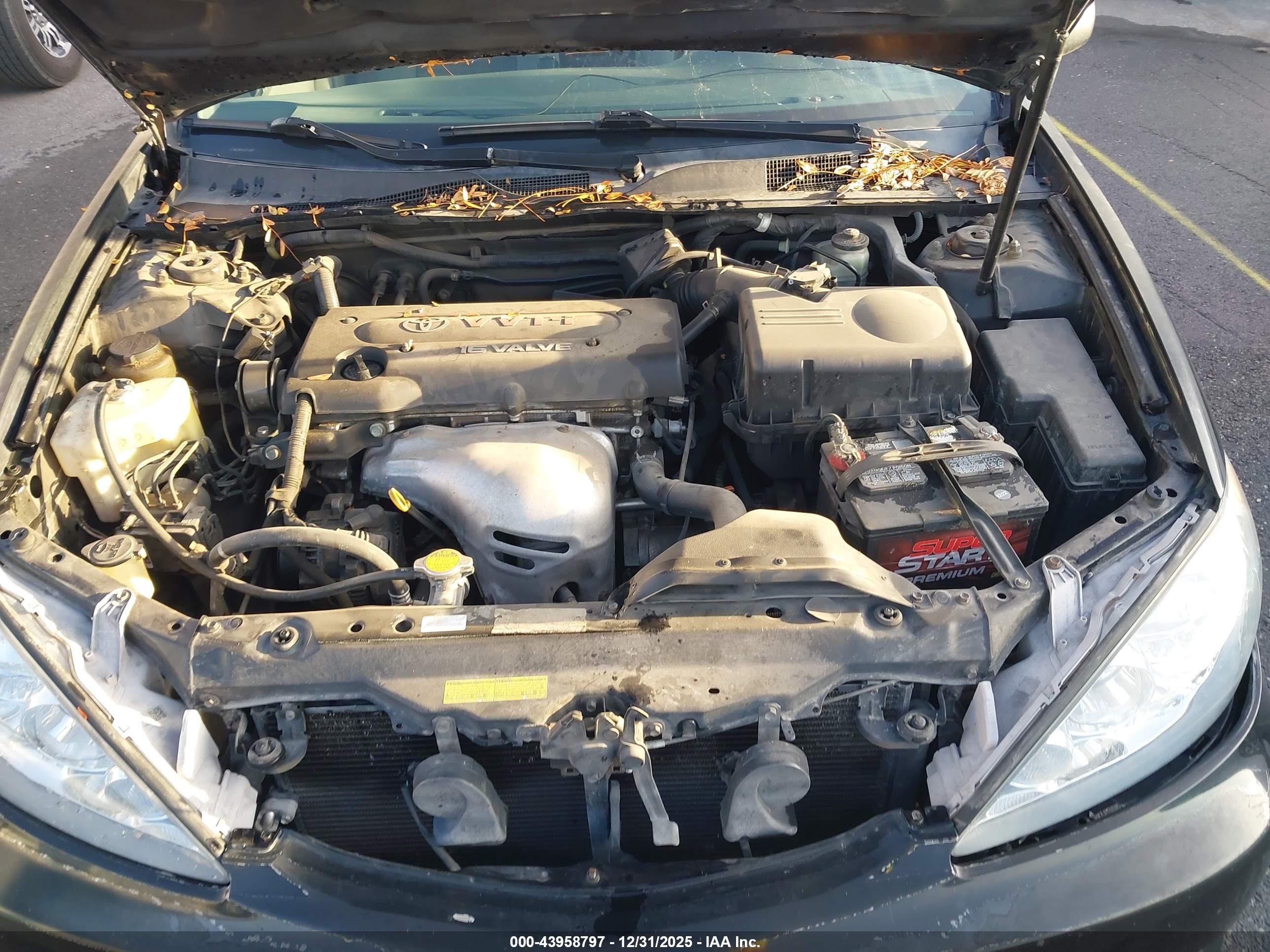 TOYOTA CAMRY image 10
